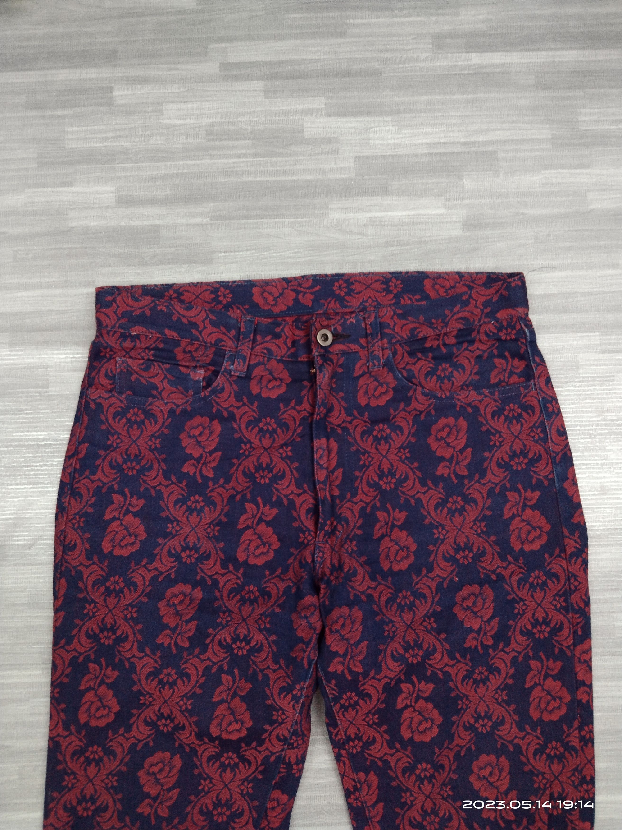 Japanese Brand FLARE MONOGRAM ROSE EDGE RUPERT DENIM PANTS Size US 32 / EU 48 - 4 Thumbnail
