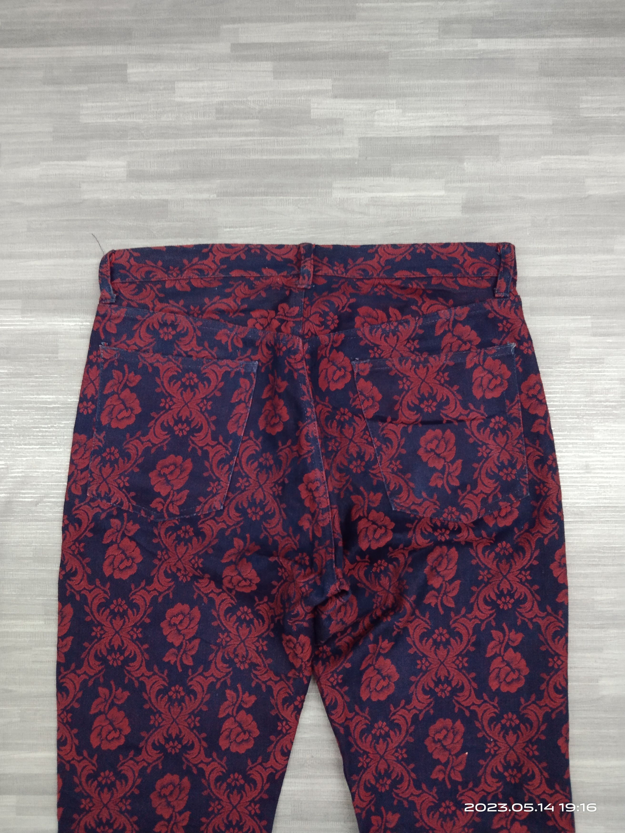 Japanese Brand FLARE MONOGRAM ROSE EDGE RUPERT DENIM PANTS Size US 32 / EU 48 - 5 Thumbnail
