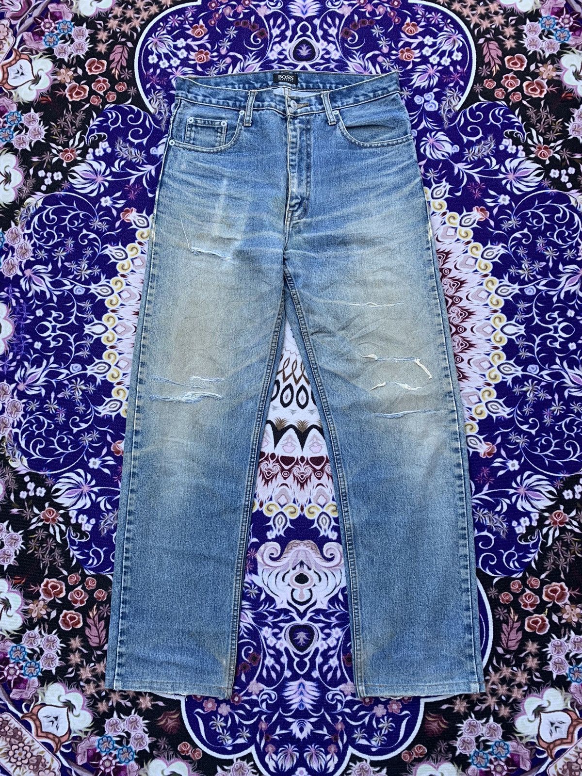 Hugo Boss Hugo Boss Distressed Denim Size US 33 - 1 Thumbnail