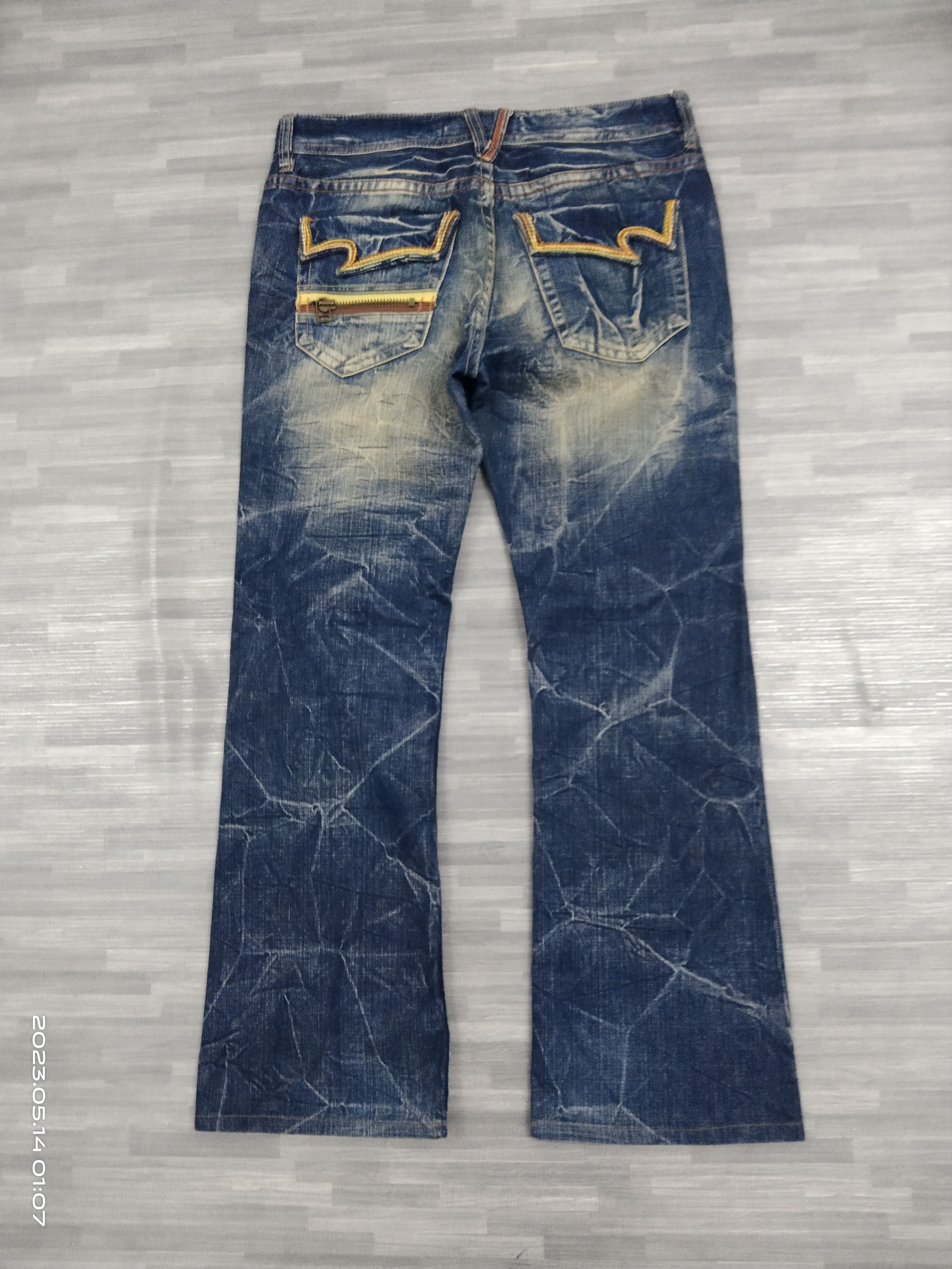 Japanese Brand FLARE SICK RUSTY PURE PERADISE DENIM PANTS Size US 33 - 3 Thumbnail