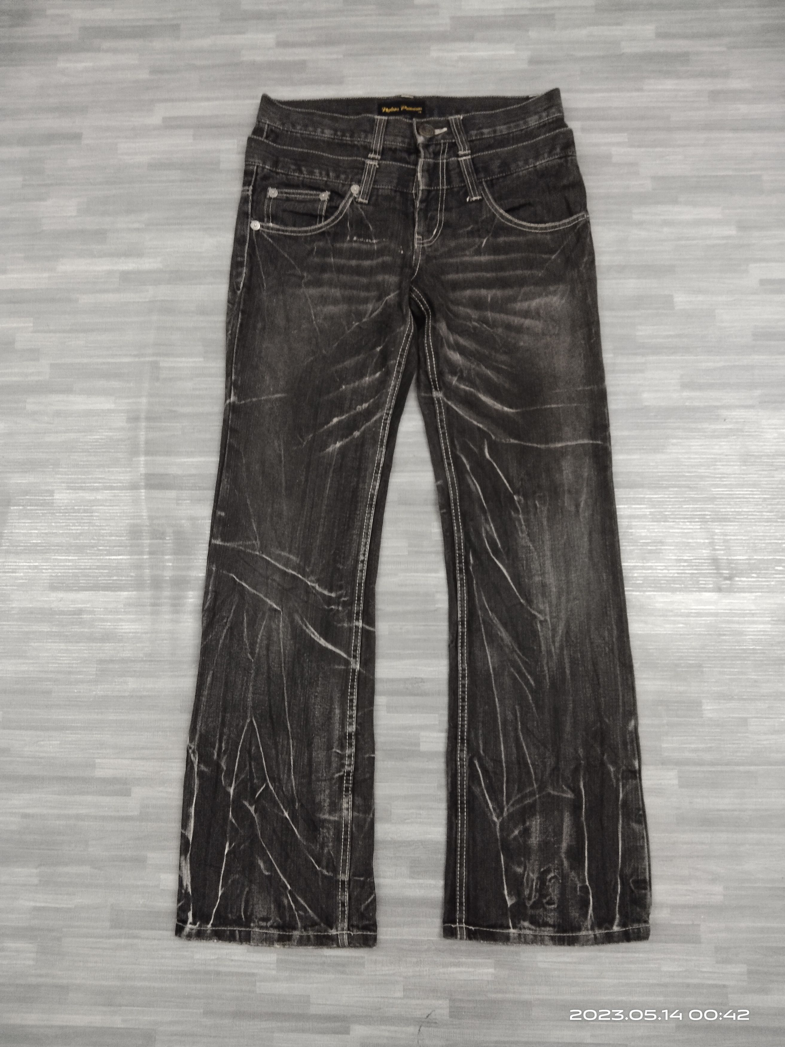 Japanese Brand FLARE SICK WASHED NYLAUS DENIM PA Size US 31 - 2 Thumbnail
