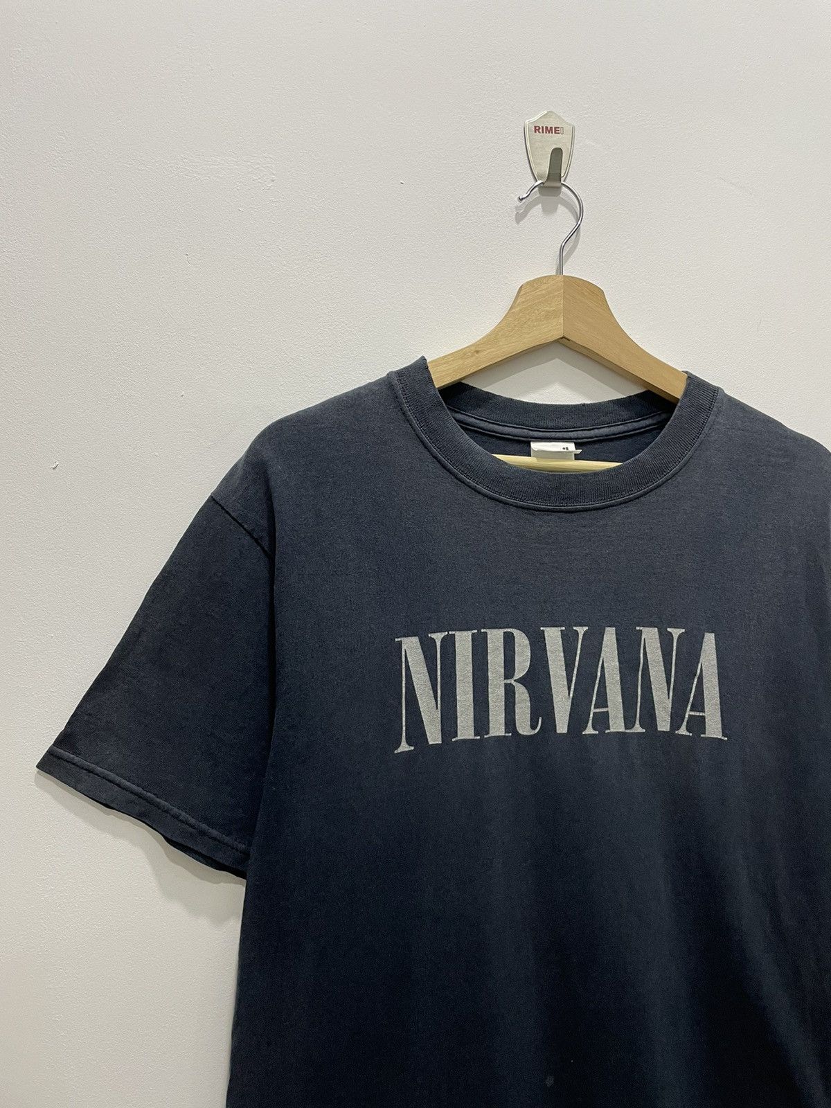 Band Tees Vintage Nirvana Sunfaded Tee Size US M / EU 48-50 / 2 - 2 Thumbnail