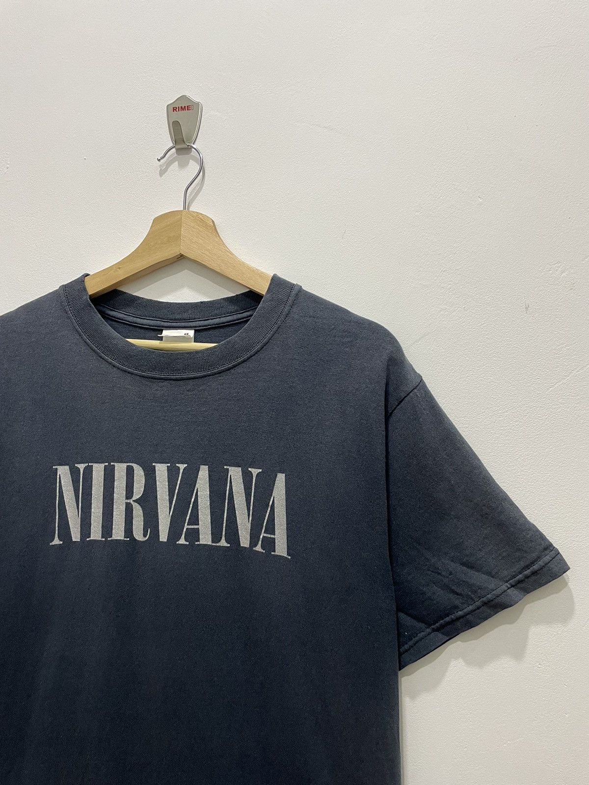 Band Tees Vintage Nirvana Sunfaded Tee Size US M / EU 48-50 / 2 - 3 Thumbnail