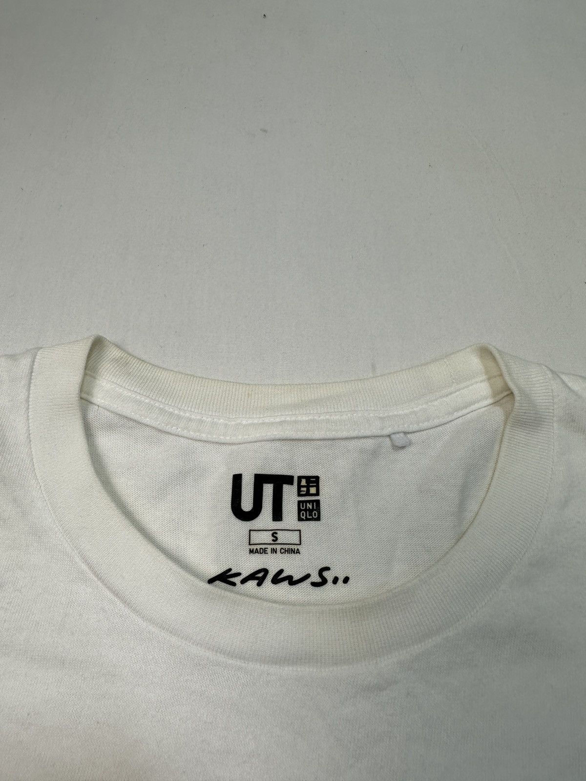 Kaws × Uniqlo Uniqlo x Kaws arts tee shirt Size US S / EU 44-46 / 1 - 7 Thumbnail