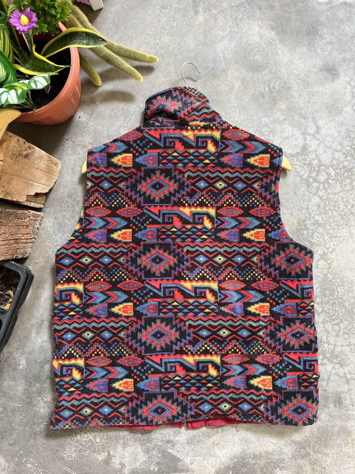 Japanese Brand × Native × Vintage Vintage 🖤 Native Deep Pile Fleece Riversible Vest Size US M / EU 48-50 / 2 - 13 Thumbnail