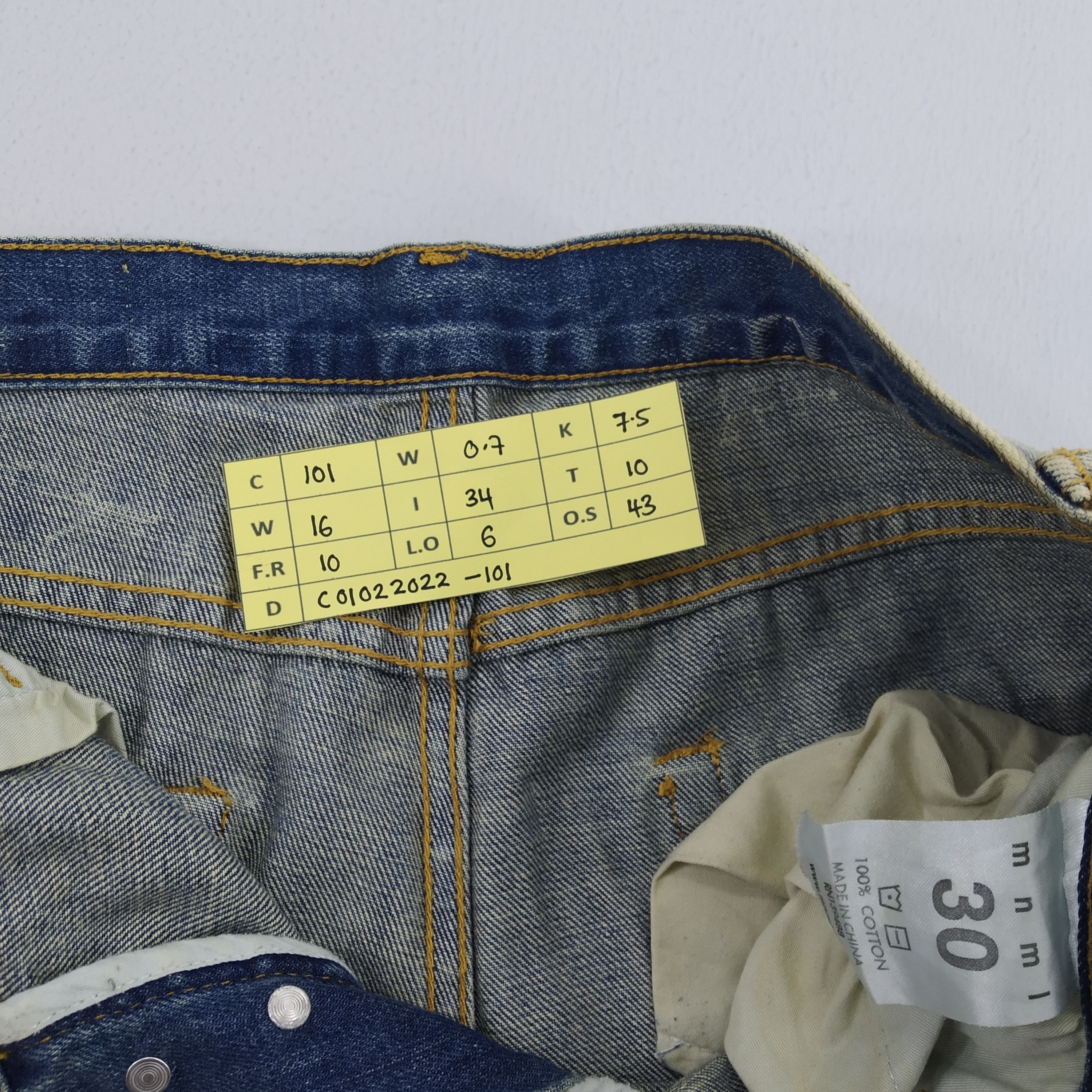 Japanese Brand Size 32 MNML Ripped Stone Wash Denim Zipper Leg Jeans Size US 32 / EU 48 - 13 Thumbnail