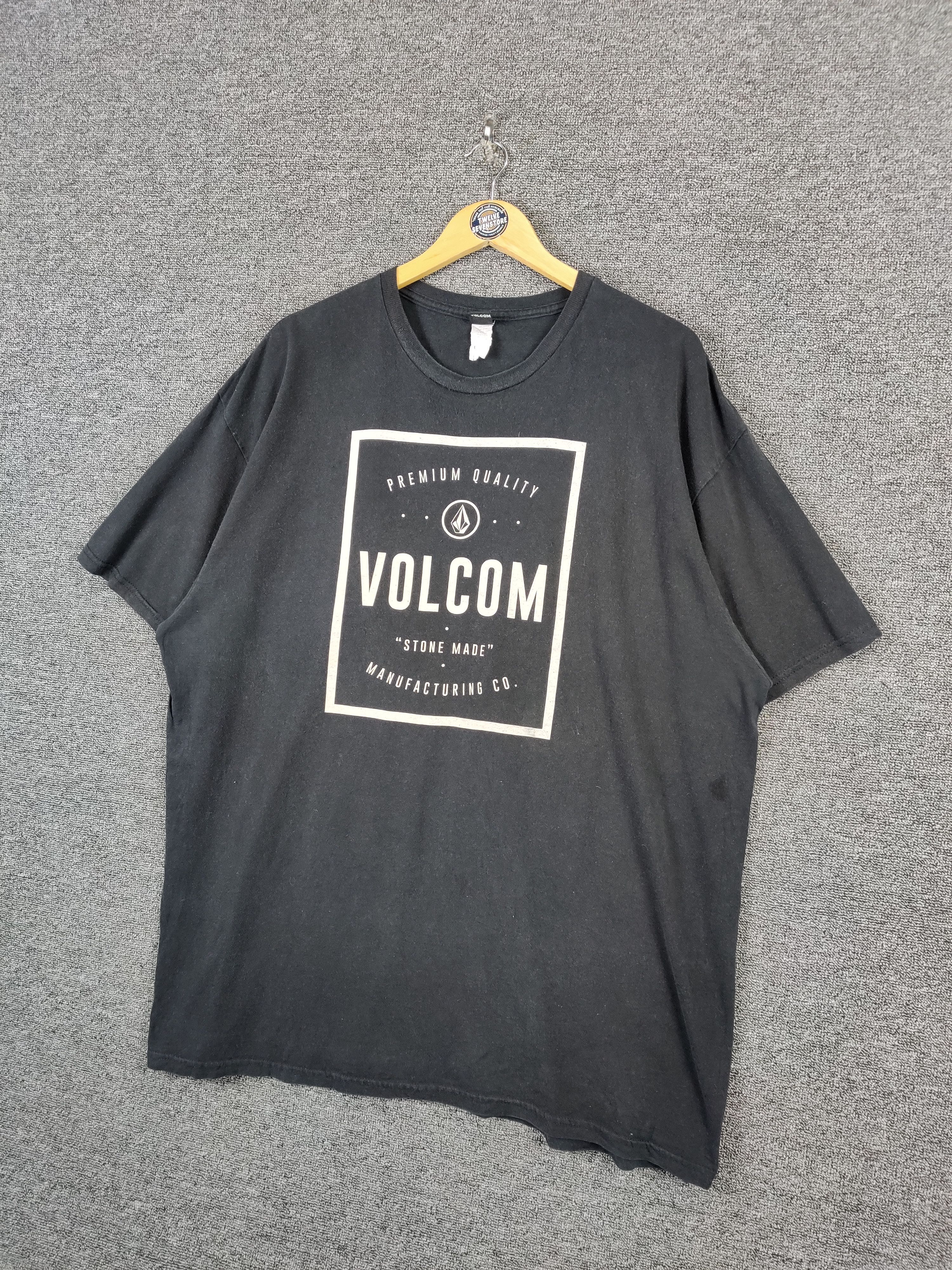 Volcom Vintage Volcom Big Logo Tee Tshirt Size US XXL / EU 58 / 5 - 2 Thumbnail