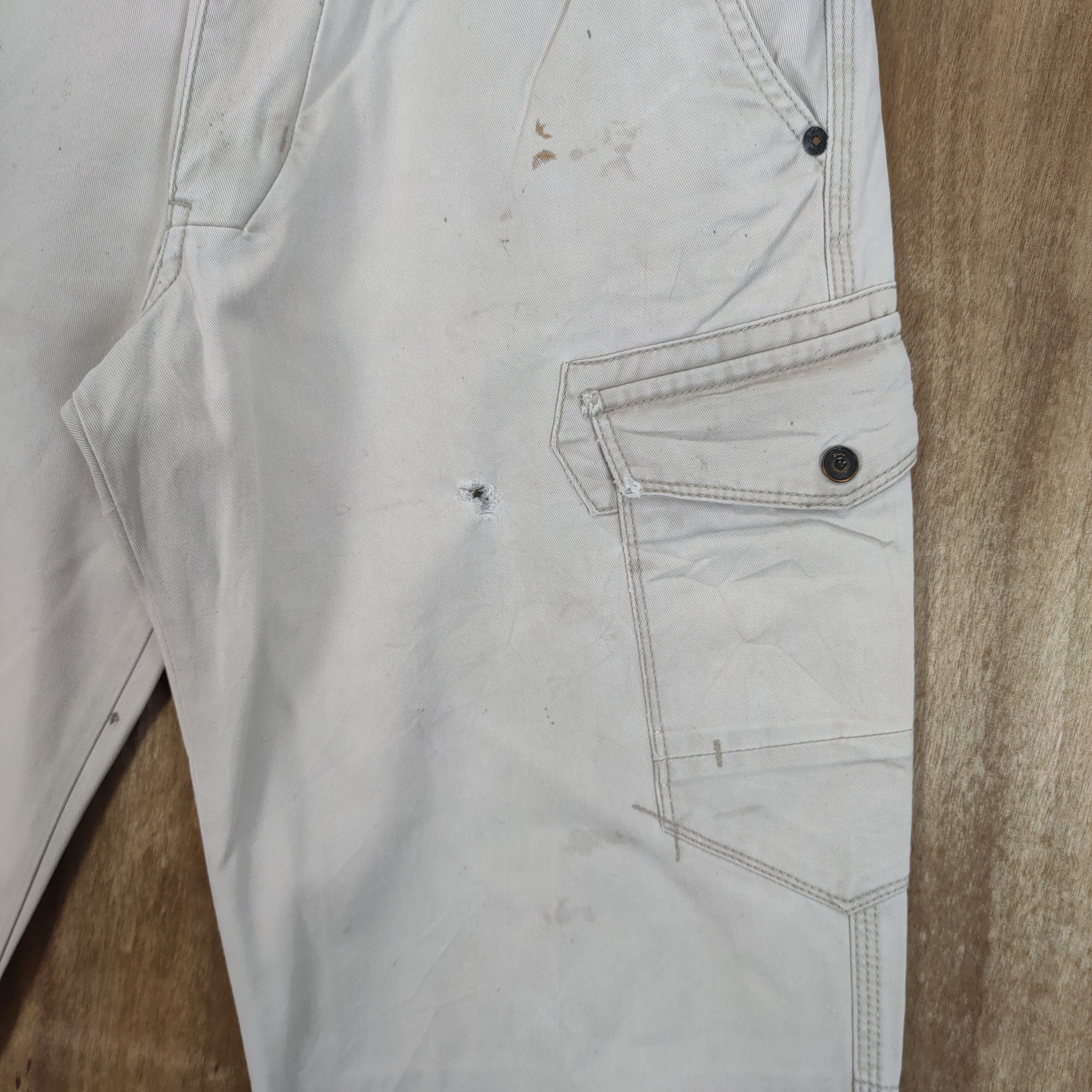 Japanese Brand VINTAGE EVENRIVER FADED WHITE YELLOW CARGO PANTS Size US 29 - 8 Thumbnail