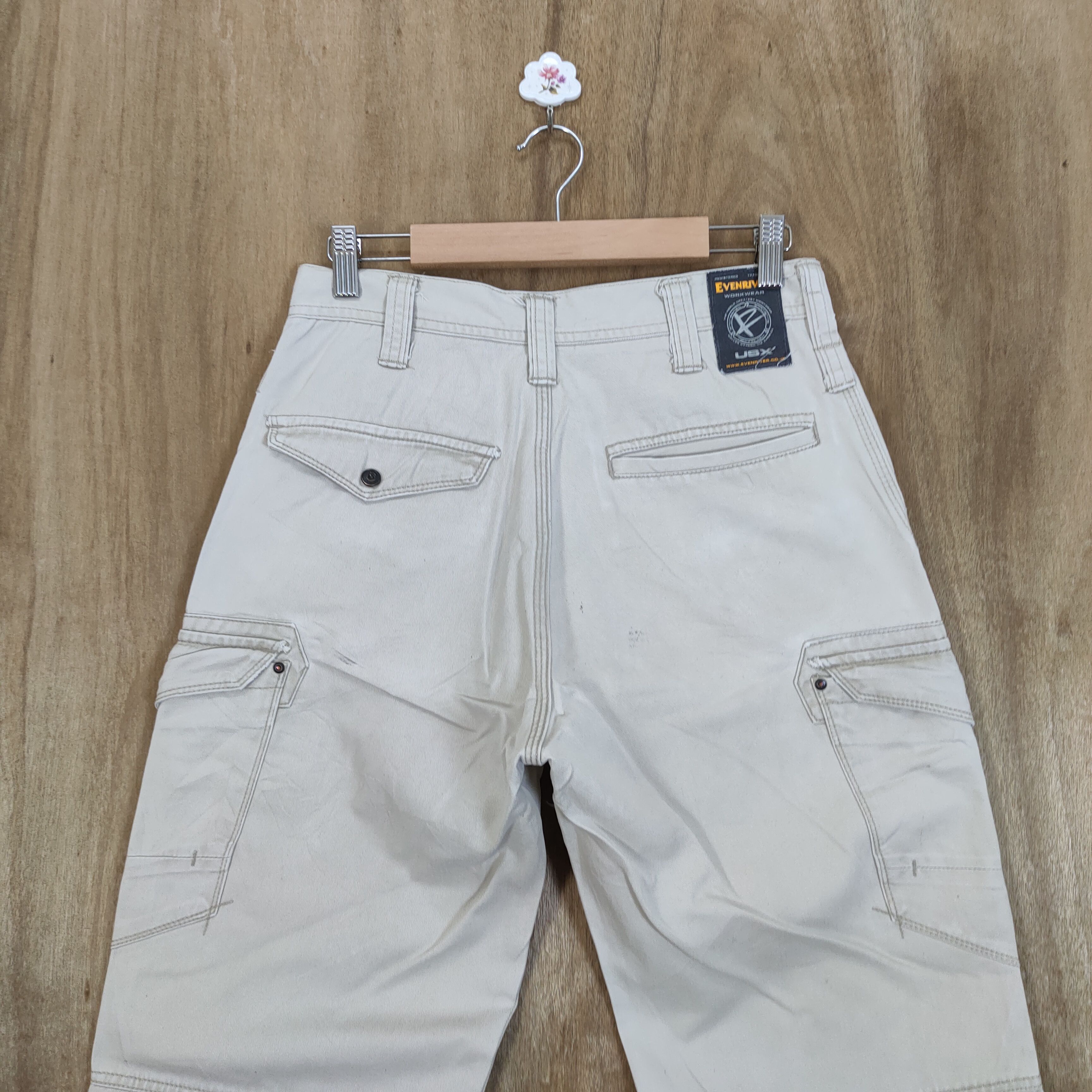 Japanese Brand VINTAGE EVENRIVER FADED WHITE YELLOW CARGO PANTS Size US 29 - 9 Thumbnail