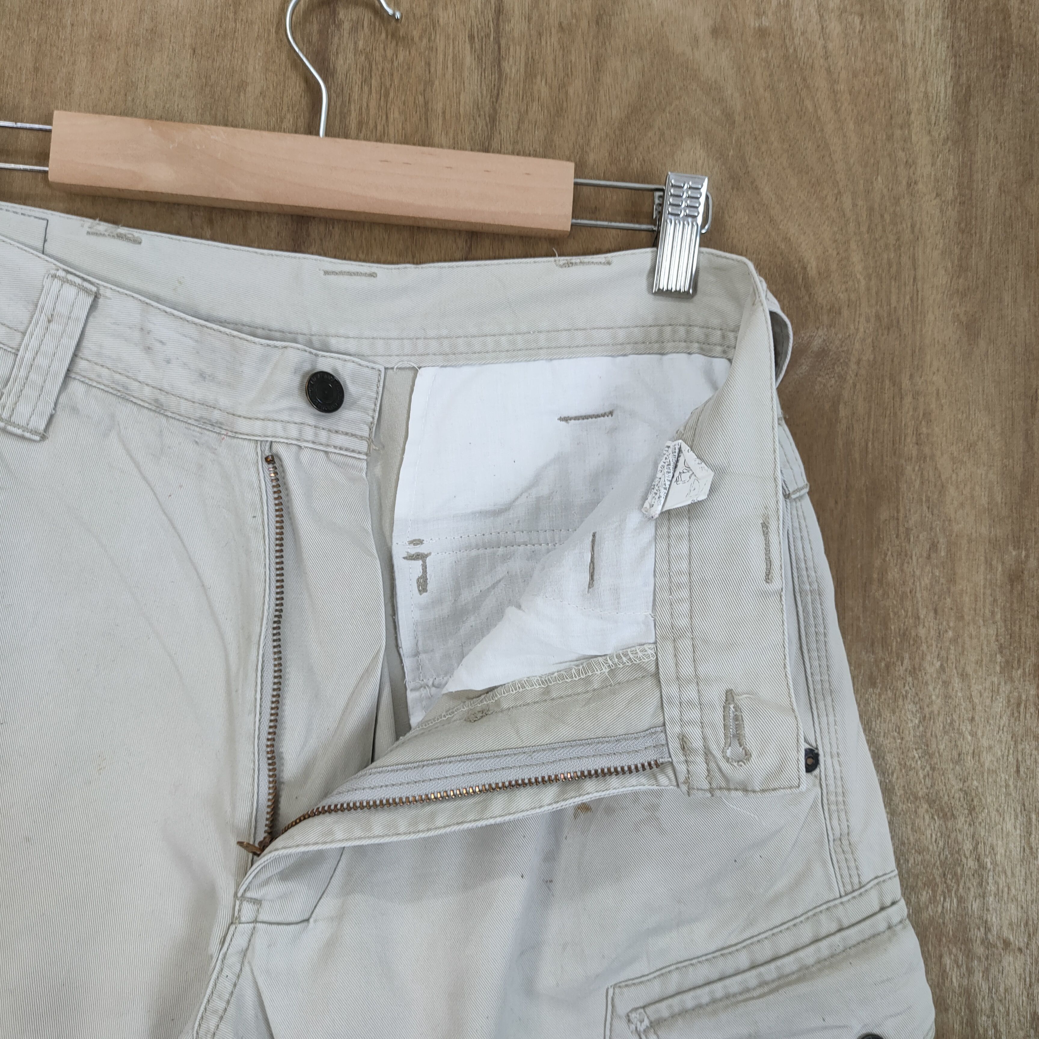 Japanese Brand VINTAGE EVENRIVER FADED WHITE YELLOW CARGO PANTS Size US 29 - 14 Thumbnail