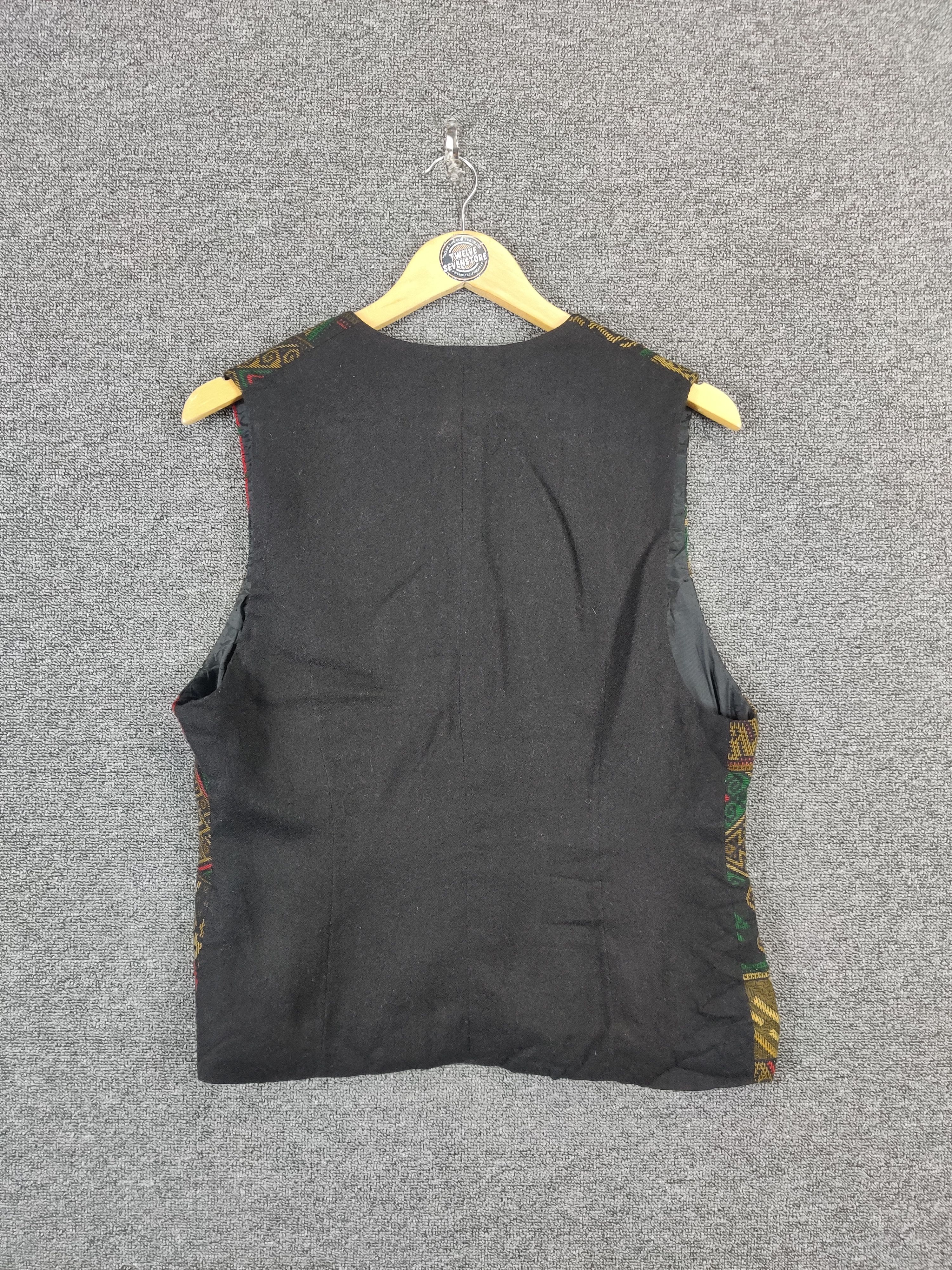 Vintage Vintage Unbrand Motif Abstract Vest Nice Design Size US M / EU 48-50 / 2 - 5 Thumbnail