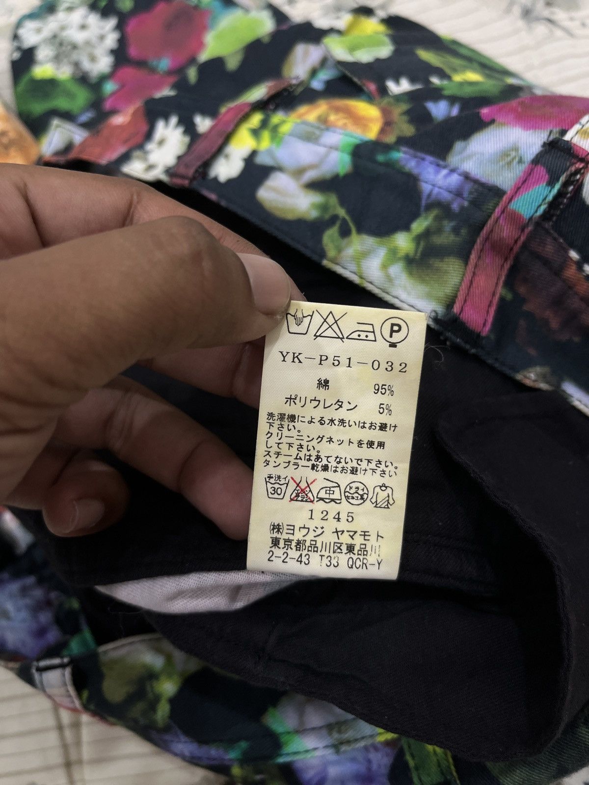 Yohji Yamamoto (Fff). YOHJI YAMAMOTO YS HYPEBEAST DOUBLE KNEE FLORAL PANTS Size 29" - 11 Thumbnail