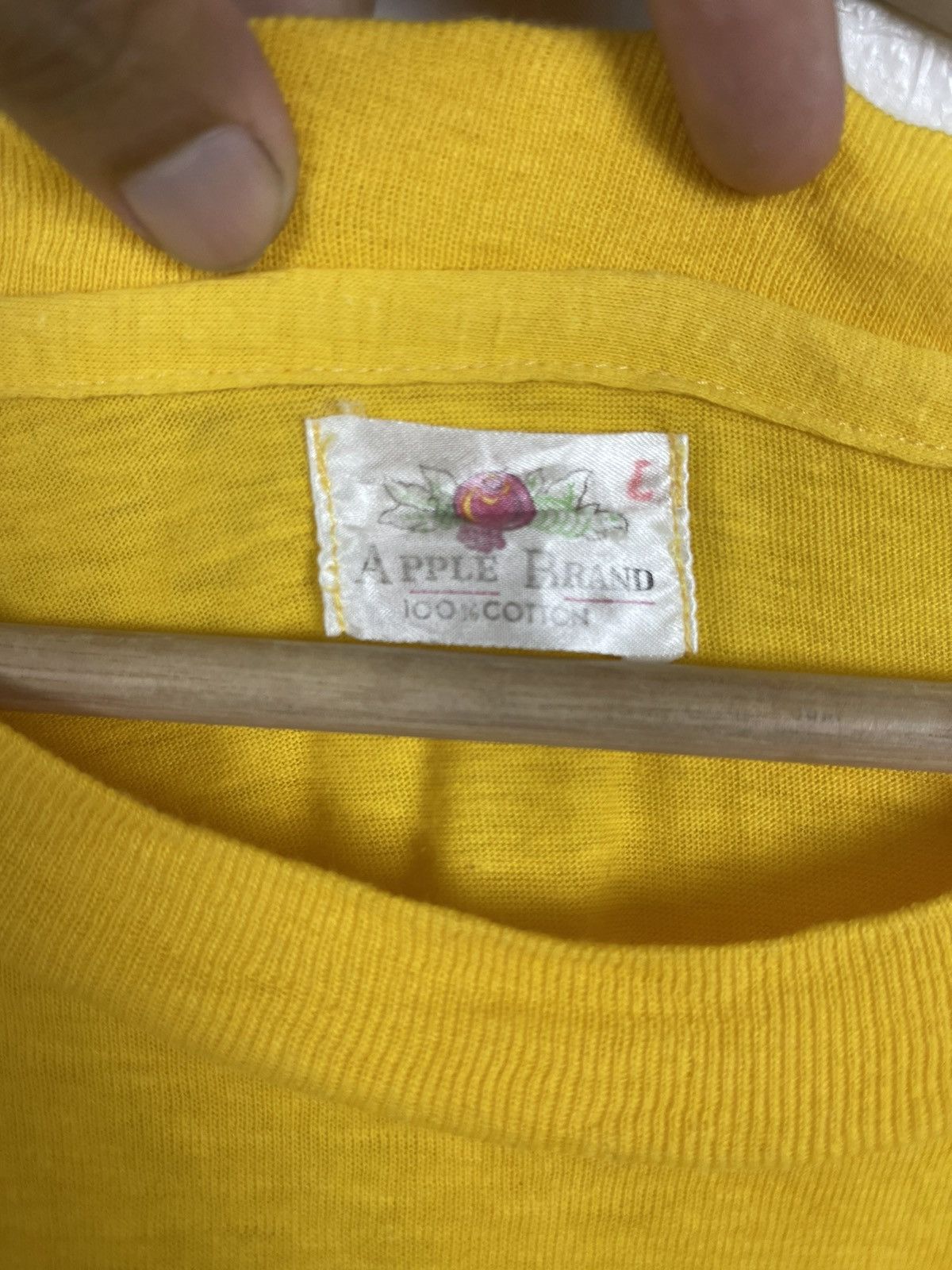 Cartoon Network × Vintage 💰BINDING OFFER 💸 Vintage 1989 SNOOPY Apple Brand Size US M / EU 48-50 / 2 - 4 Thumbnail