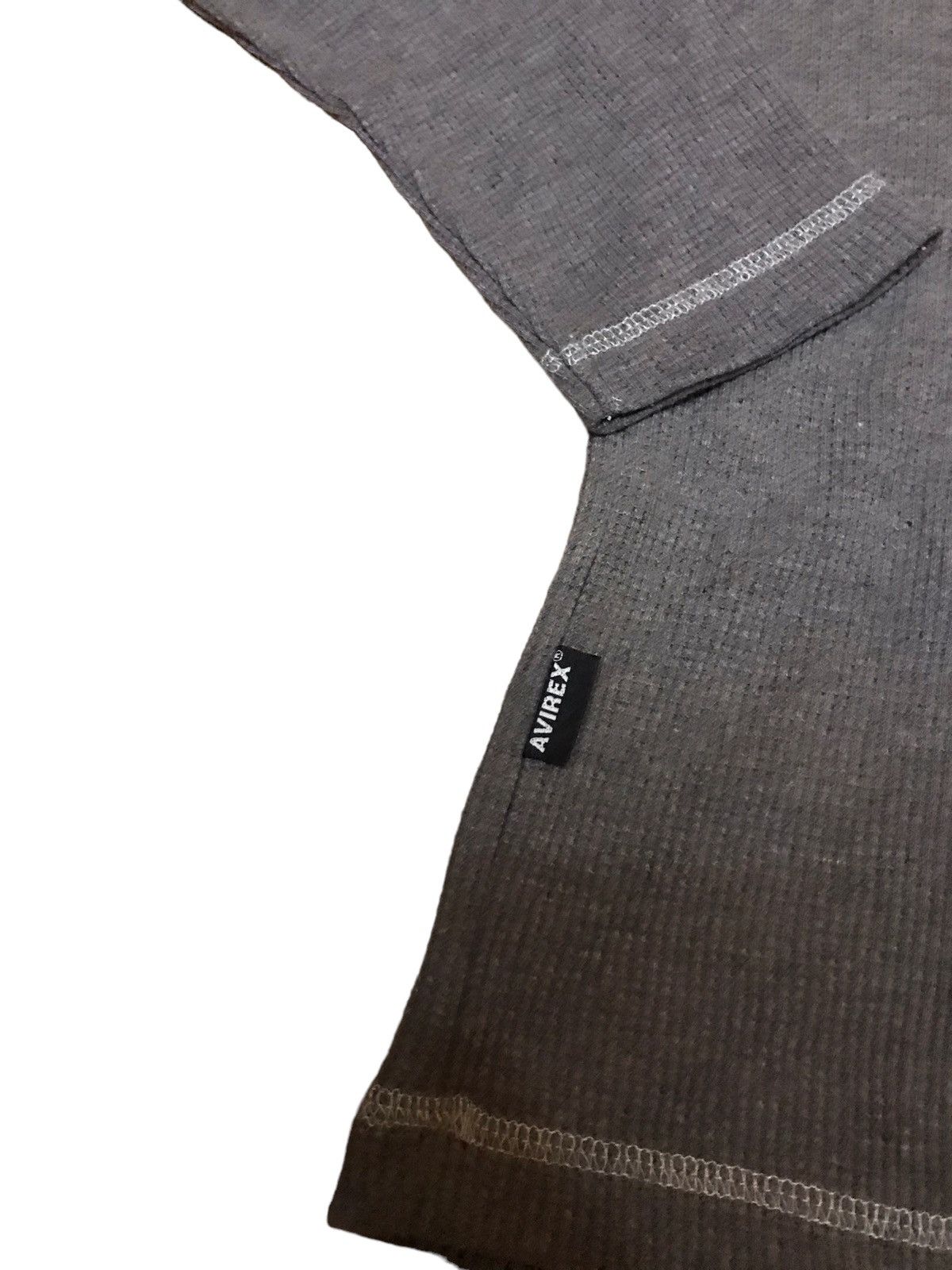 Avirex × Japanese Brand ‼️AVIREX LONGSLEEVE NICE DESIGN‼️ Size US M / EU 48-50 / 2 - 3 Thumbnail