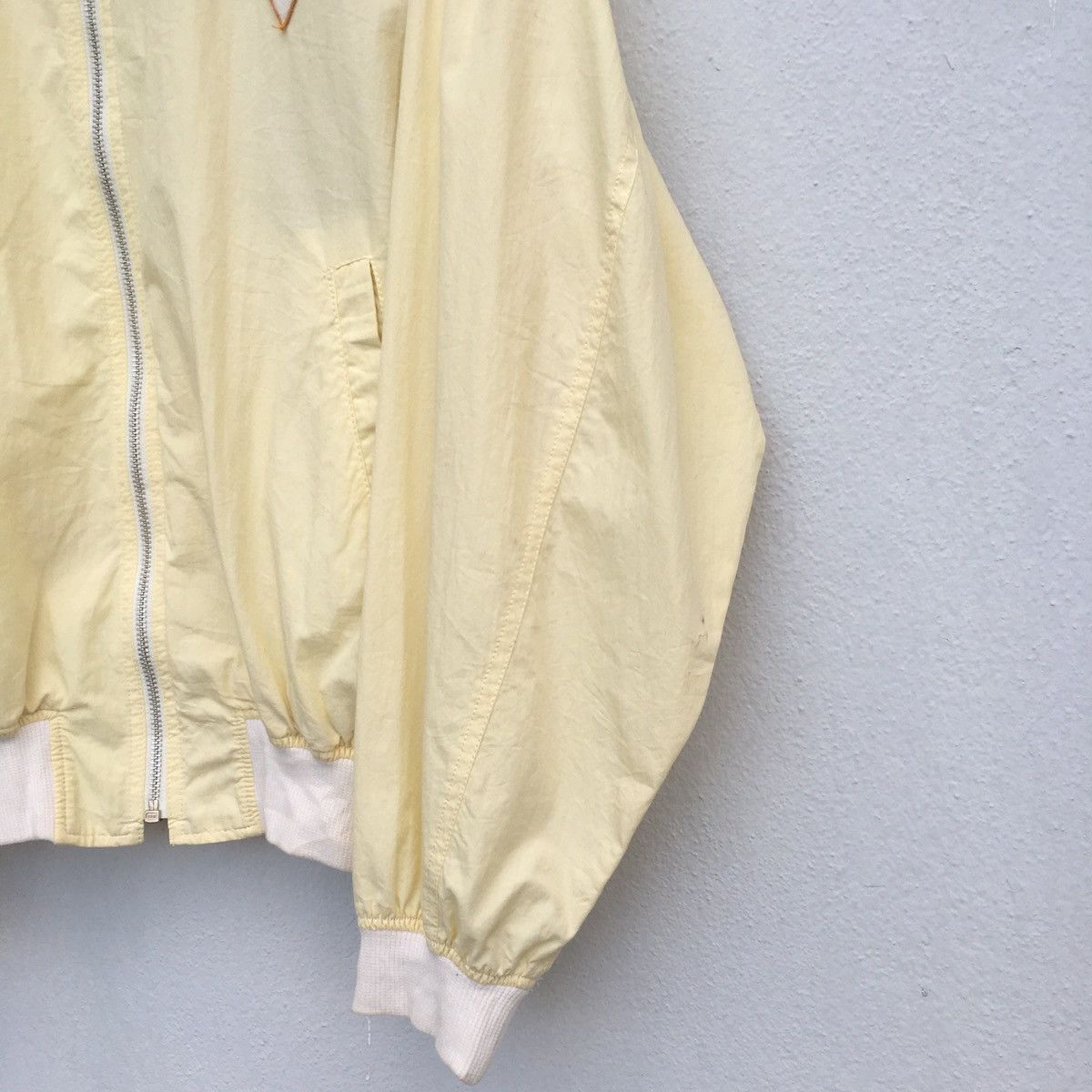 Japanese Brand Person’s Embroidery Zipper Bomber Size US M / EU 48-50 / 2 - 4 Thumbnail