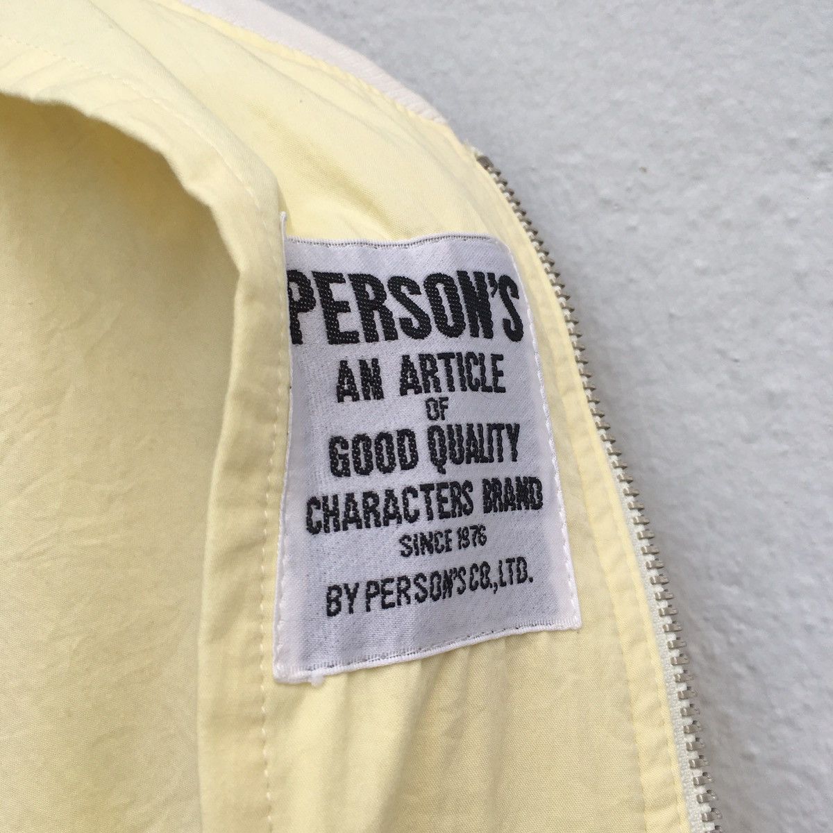Japanese Brand Person’s Embroidery Zipper Bomber Size US M / EU 48-50 / 2 - 10 Thumbnail