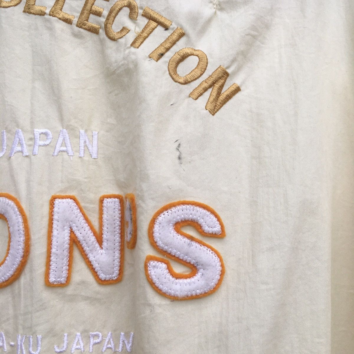 Japanese Brand Person’s Embroidery Zipper Bomber Size US M / EU 48-50 / 2 - 8 Thumbnail