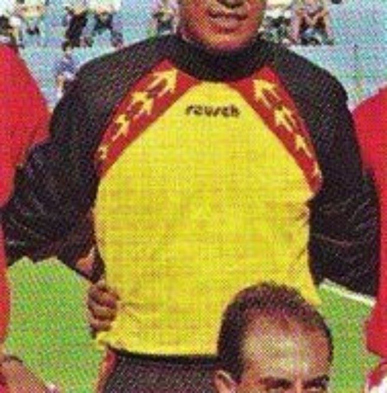 Vintage 1998 Reusch Peru Juan Aurich Goalkeeper Kit Size US XXL / EU 58 / 5 - 2 Thumbnail