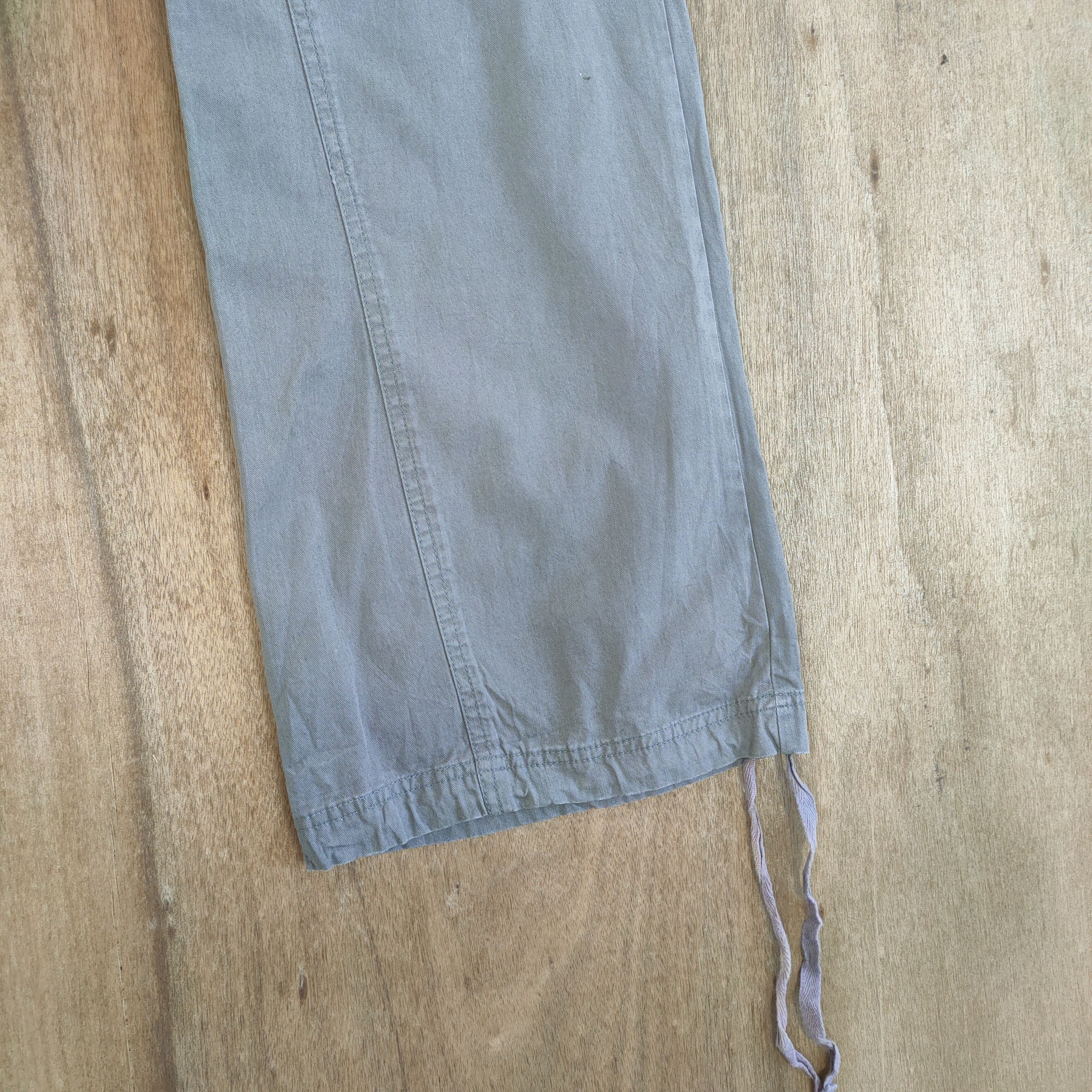 Japanese Brand VINTAGE AC FADED FLARE CARGO PANTS Size US 29 - 7 Thumbnail