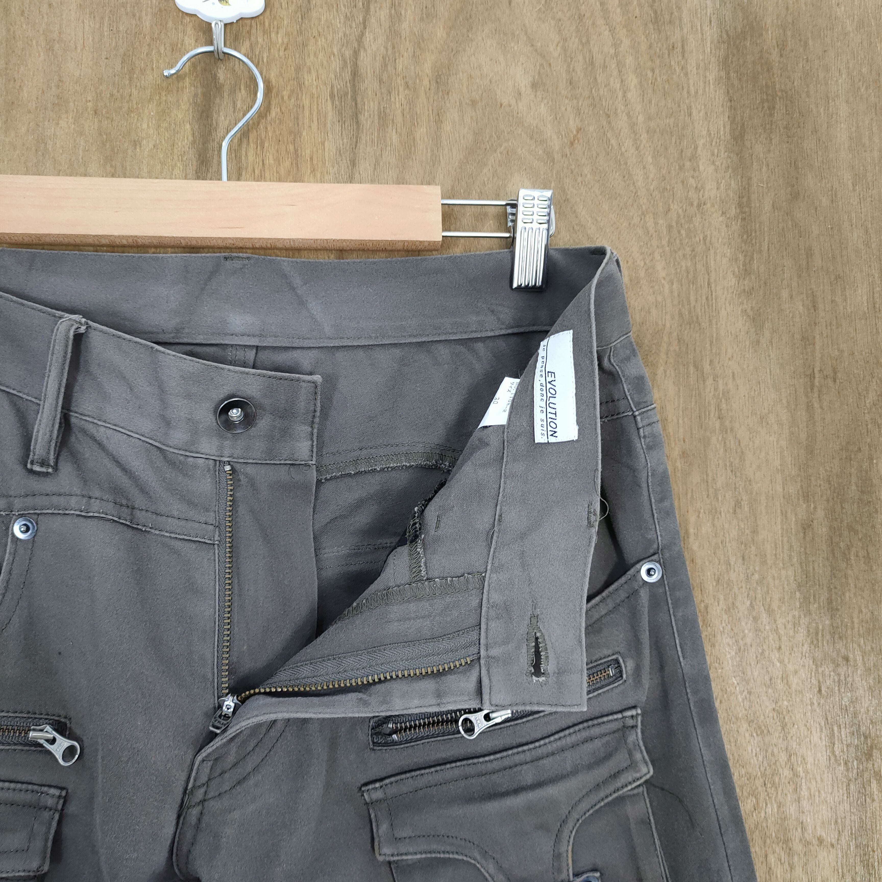 Japanese Brand EVOLUTION 10 POCKET CARGO PANTS Size US 29 - 11 Thumbnail