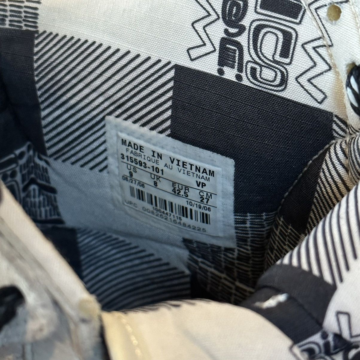 Nike × Stussy RARE 2006 Nike x Stüssy Dunk High World Tour Tokyo Size 9 Size US 9 / EU 42 - 8 Thumbnail