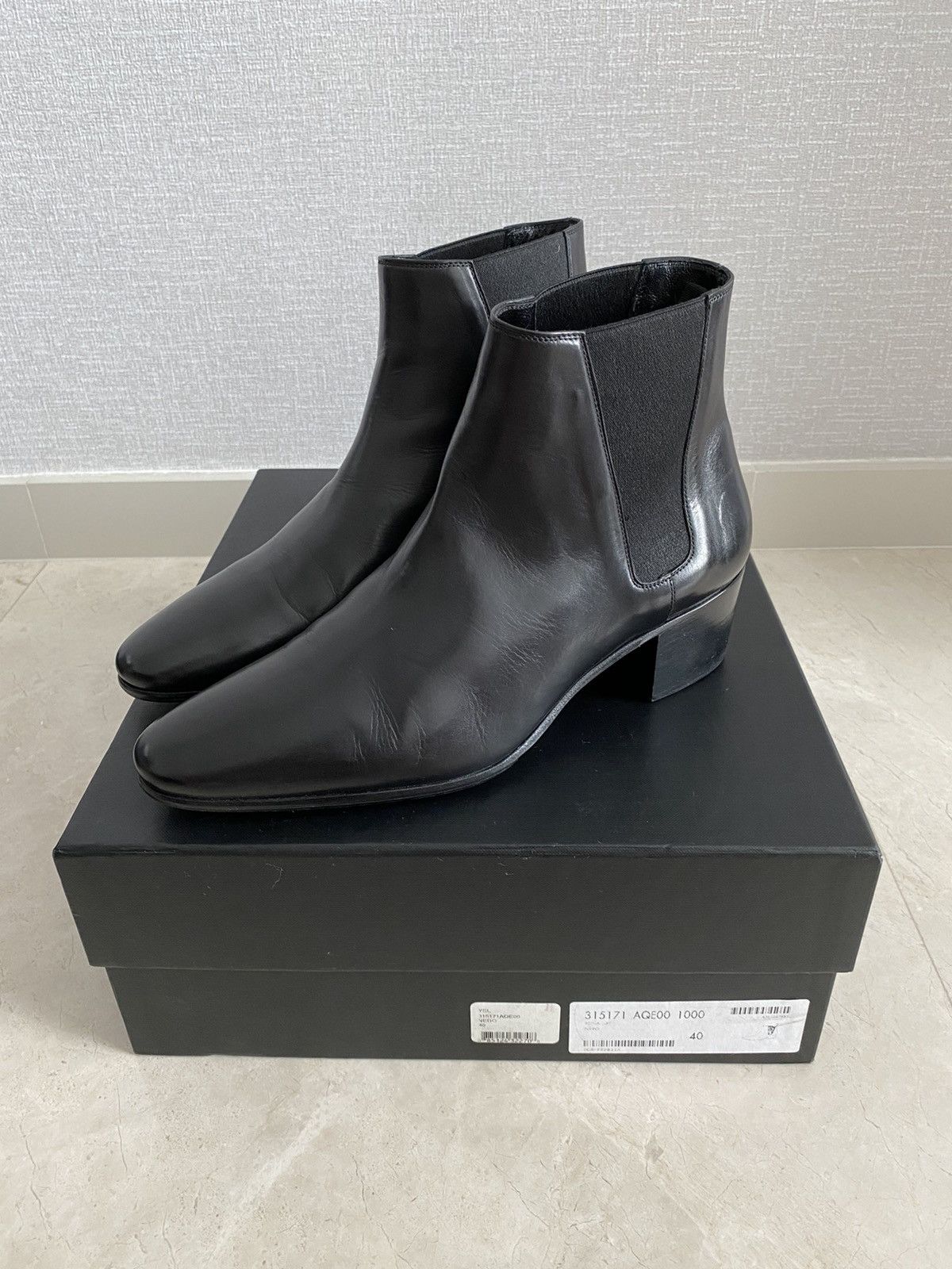 First Season Chelsea Boots