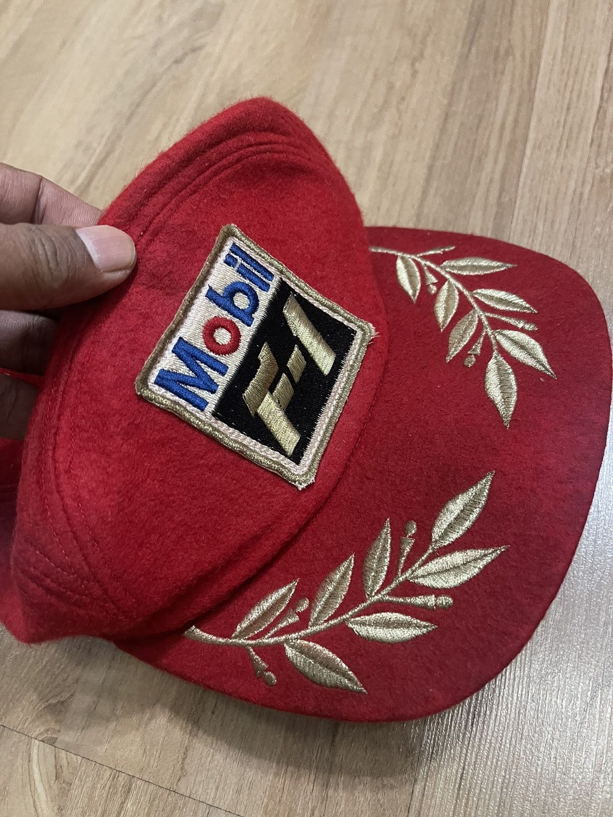 Formula 1 × Vintage Vintage Mobil F1 Podium Cap Size ONE SIZE - 2 Thumbnail