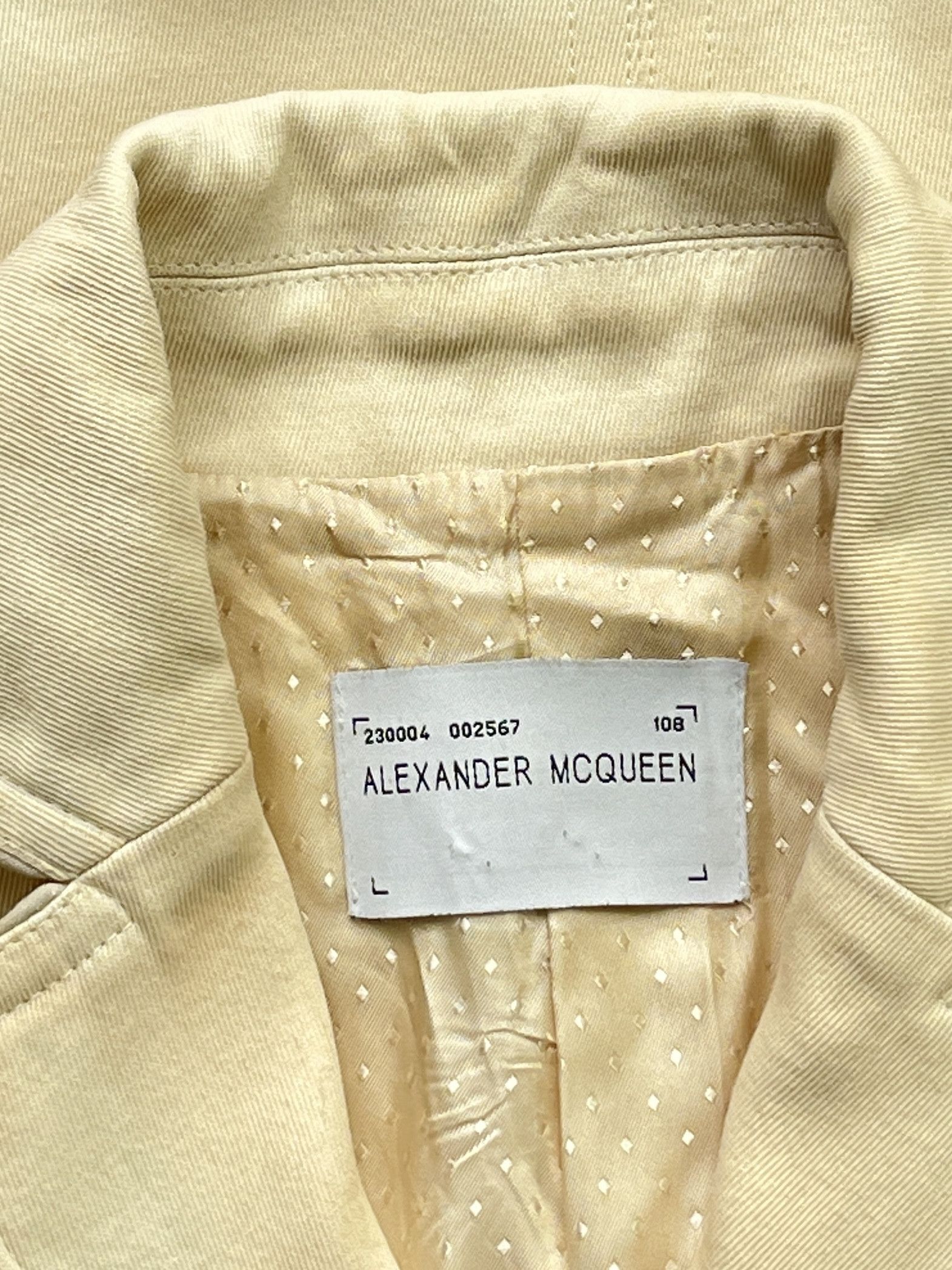 Alexander McQueen ⚡️QUICK SALE⚡️1996 Alexander McQueen Beige Jacket Blazer Size L / US 10 / IT 46 - 3 Thumbnail