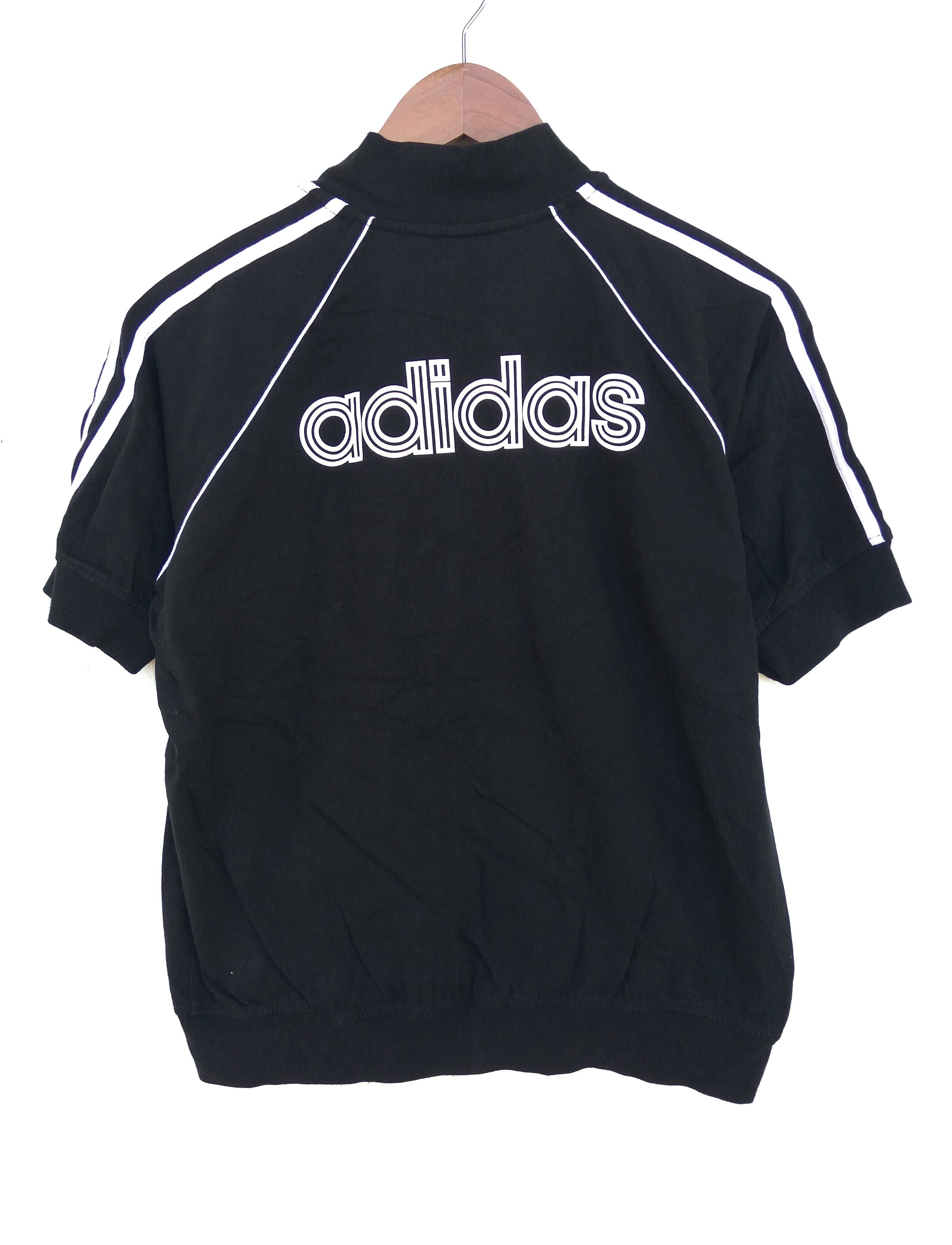 Adidas Vintage ADIDAS short sleeve sweater Size US M / EU 48-50 / 2 - 1 Thumbnail