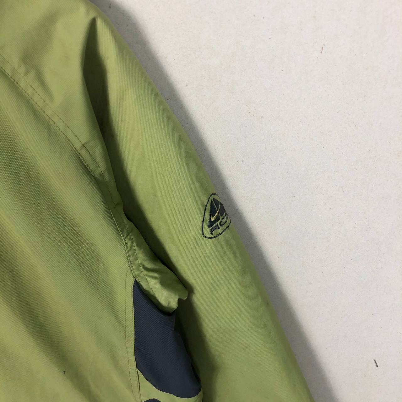 Nike ACG Y2K Green Nike ACG Hardshell Sweater Windbreaker Jacket Size US M / EU 48-50 / 2 - 9 Thumbnail