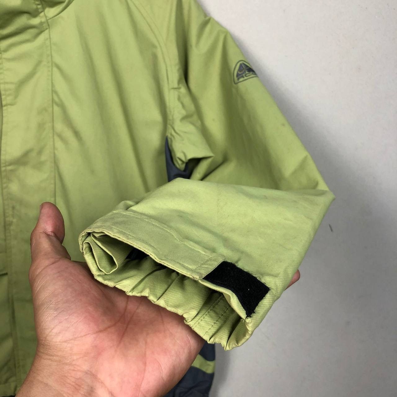 Nike ACG Y2K Green Nike ACG Hardshell Sweater Windbreaker Jacket Size US M / EU 48-50 / 2 - 7 Thumbnail