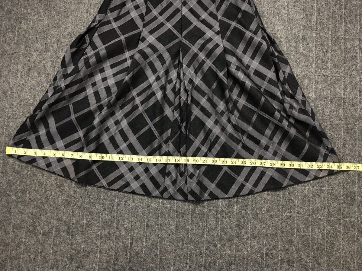 Burberry × Designer Burberry London Nova Check Monogram Stretch Pleated K1131j Size 26" / US 2 / IT 38 - 10 Thumbnail