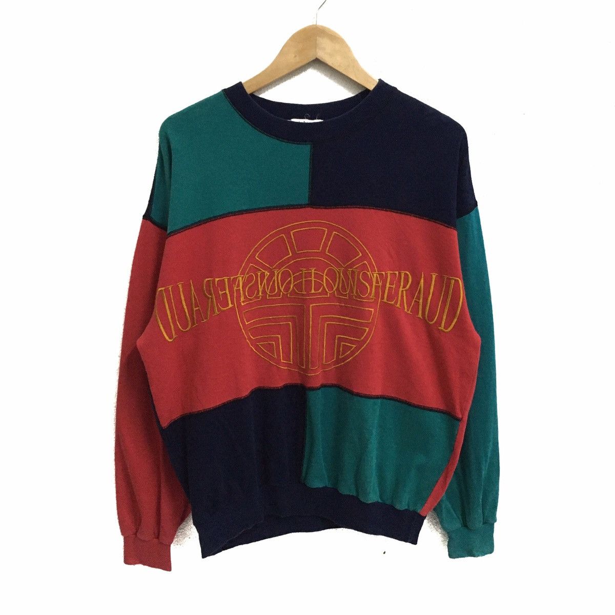 Louis Feraud × Vintage Vintage LOUIS FERAUD Paris Big Logo Embroidered Sweatshirt Size US M / EU 48-50 / 2 - 1 Thumbnail