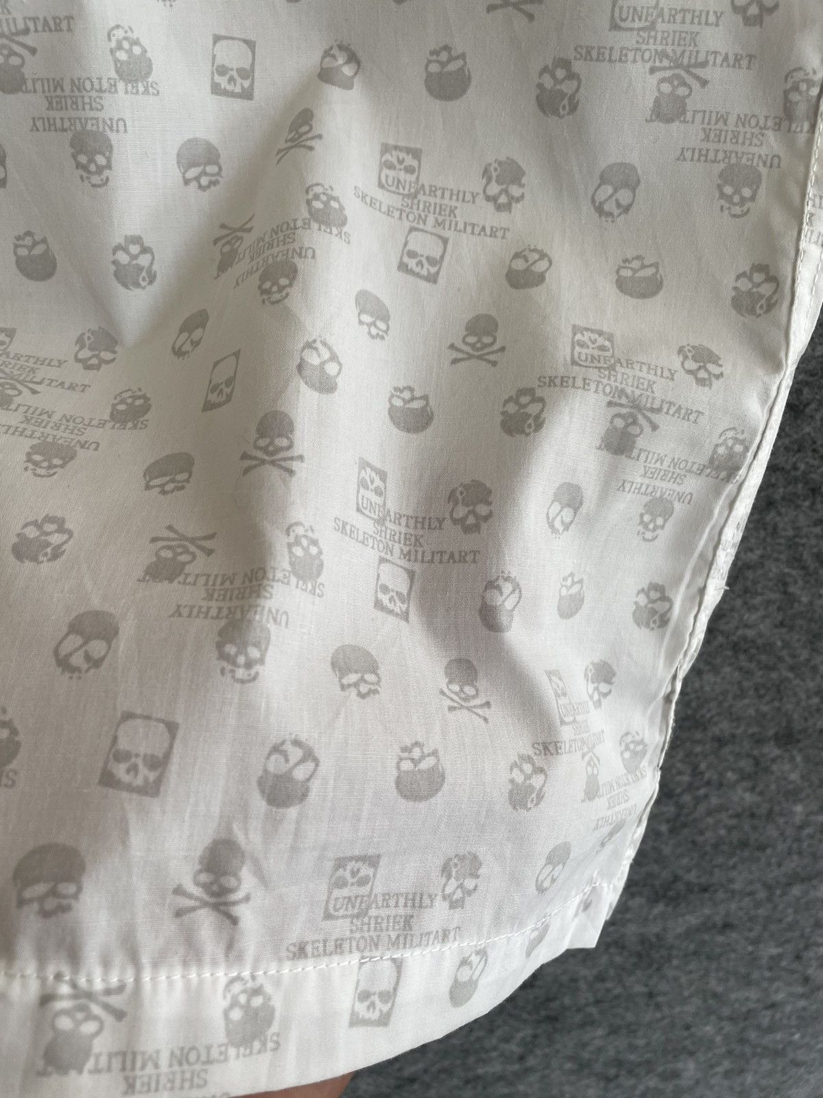 Japanese Brand 4L SHIER SKELETON MILITART OVERPRINTED SHIRT Size US XXL / EU 58 / 5 - 5 Thumbnail