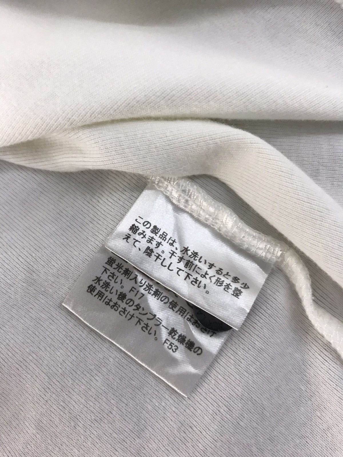 Burberry Burberry Black Label London Button Minimalist Tee K1039J Size M / US 6-8 / IT 42-44 - 5 Thumbnail