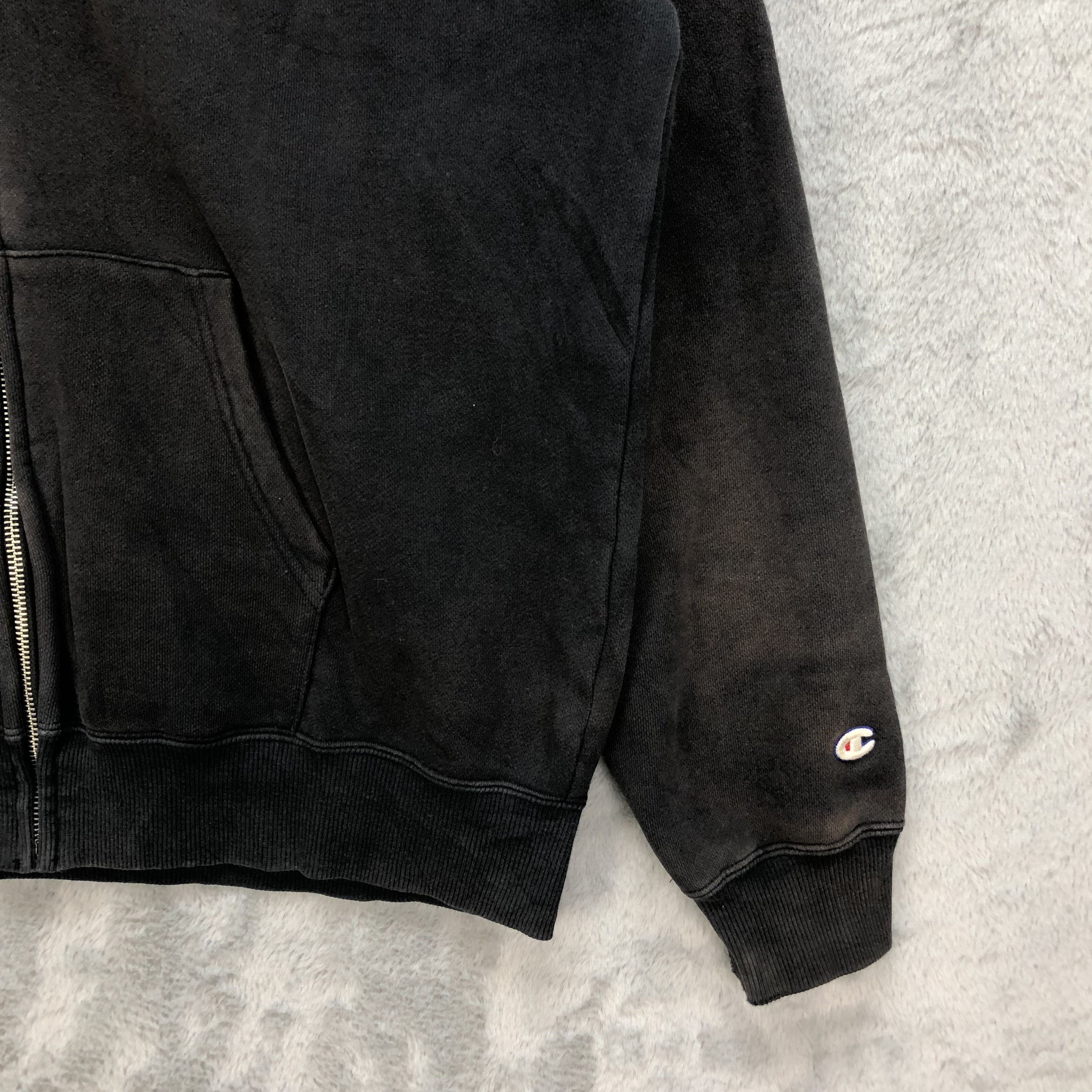 Champion TRASHED Champion Big Logo Zipper Hoodies #5431-190 Size US XL / EU 56 / 4 - 8 Thumbnail