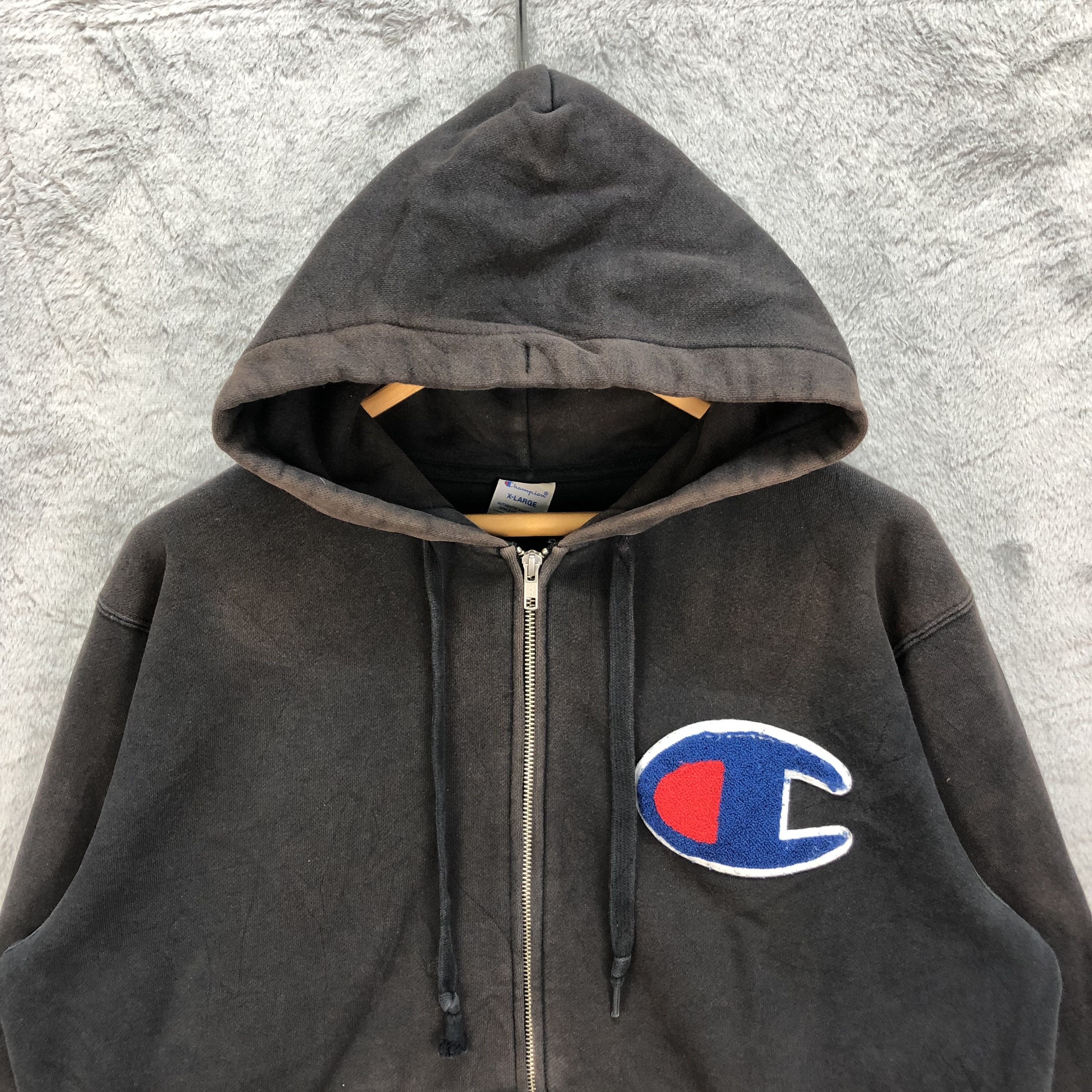 Champion TRASHED Champion Big Logo Zipper Hoodies #5431-190 Size US XL / EU 56 / 4 - 2 Thumbnail