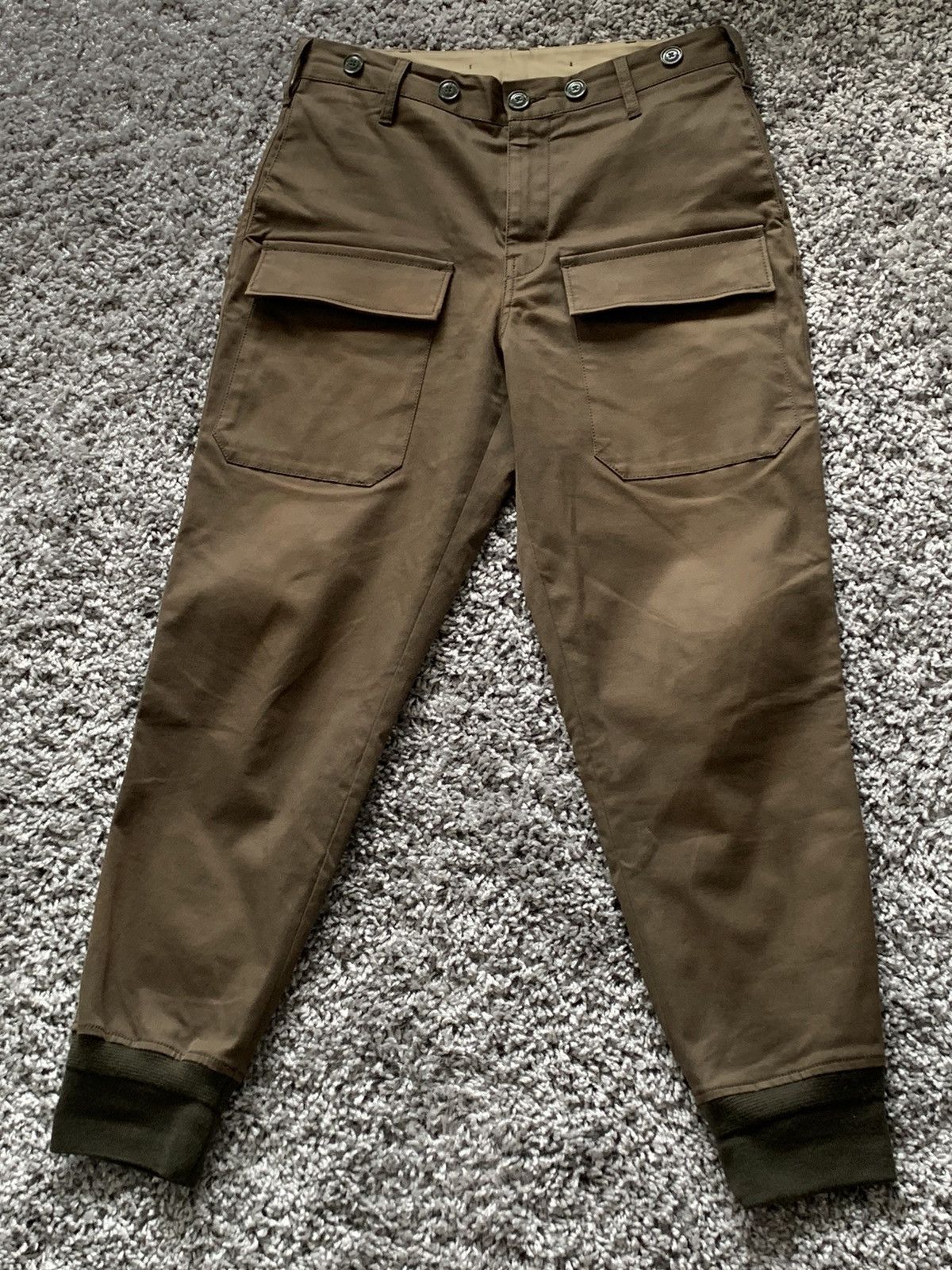 Moncler Moncler cargo cotton pants Pantalon Sportivo Size US 30 / EU 46 - 1 Thumbnail