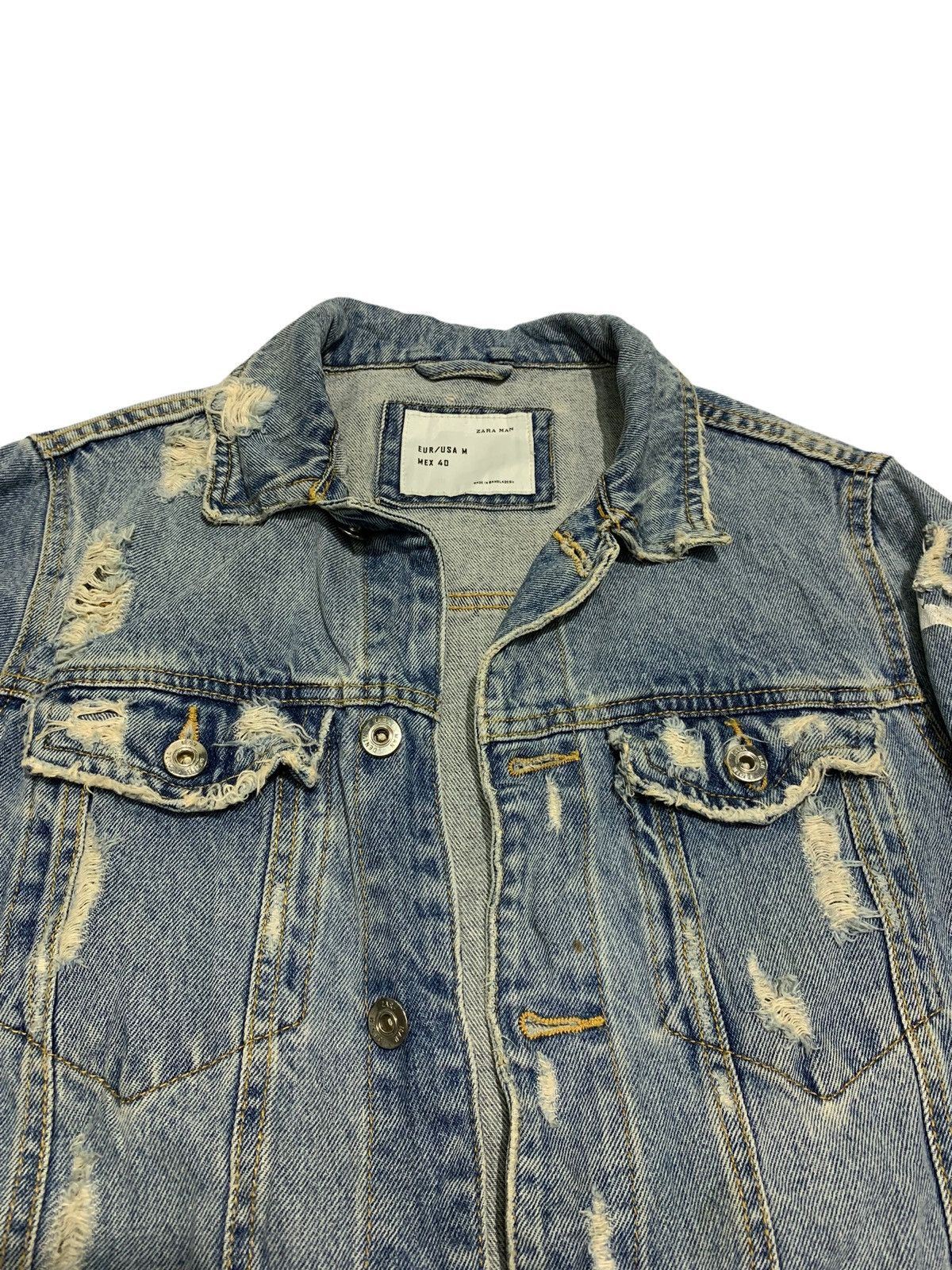 Zara 🔥ZARA MAN DISTRESSED DENIM TRUCKERS JACKETS Size US M / EU 48-50 / 2 - 7 Thumbnail