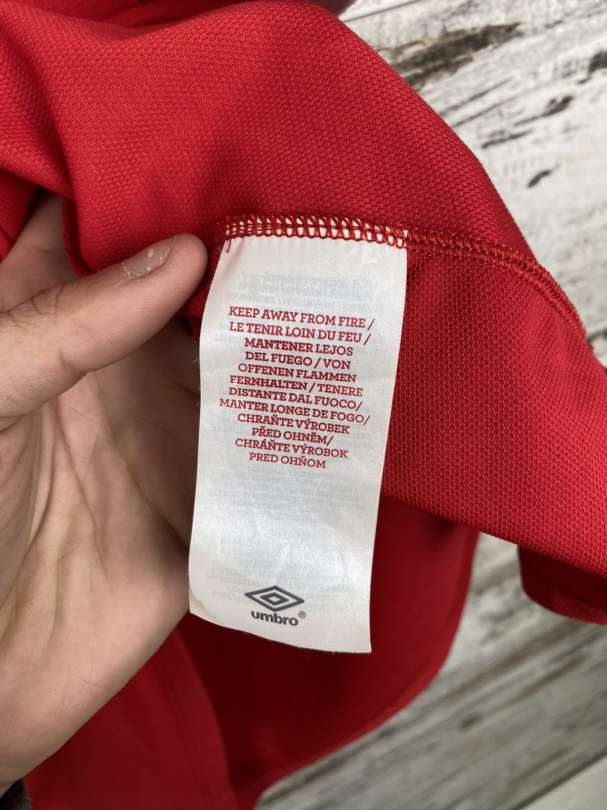 Umbro × Vintage Mens Vintage Umbro England Home National Team T Shirt jersey Size US L / EU 52-54 / 3 - 7 Thumbnail