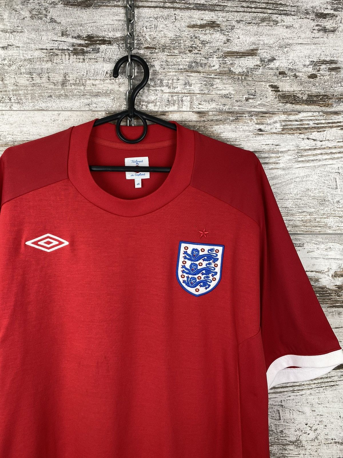Umbro × Vintage Mens Vintage Umbro England Home National Team T Shirt jersey Size US L / EU 52-54 / 3 - 2 Thumbnail