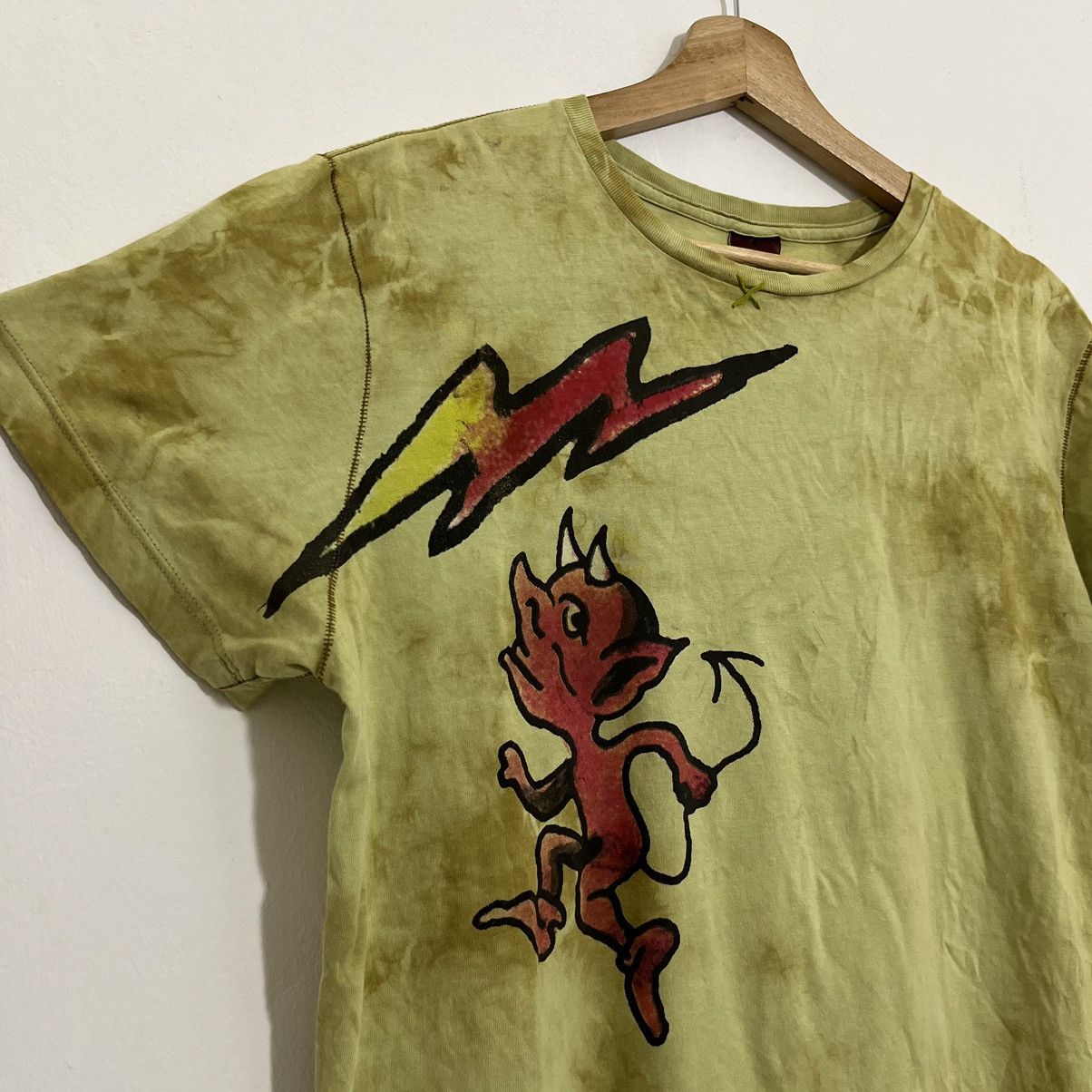 Christian Audigier Vintage Ed Hardy by Christian Audigier Satan tiedye Tshirt Size US L / EU 52-54 / 3 - 6 Thumbnail