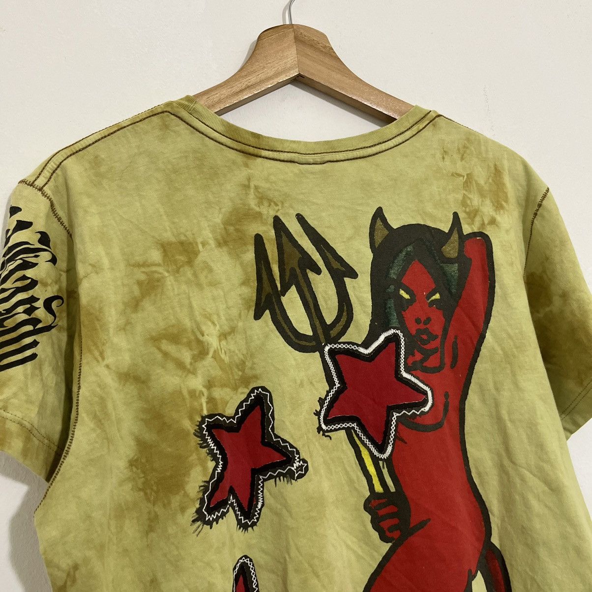 Christian Audigier Vintage Ed Hardy by Christian Audigier Satan tiedye Tshirt Size US L / EU 52-54 / 3 - 11 Thumbnail