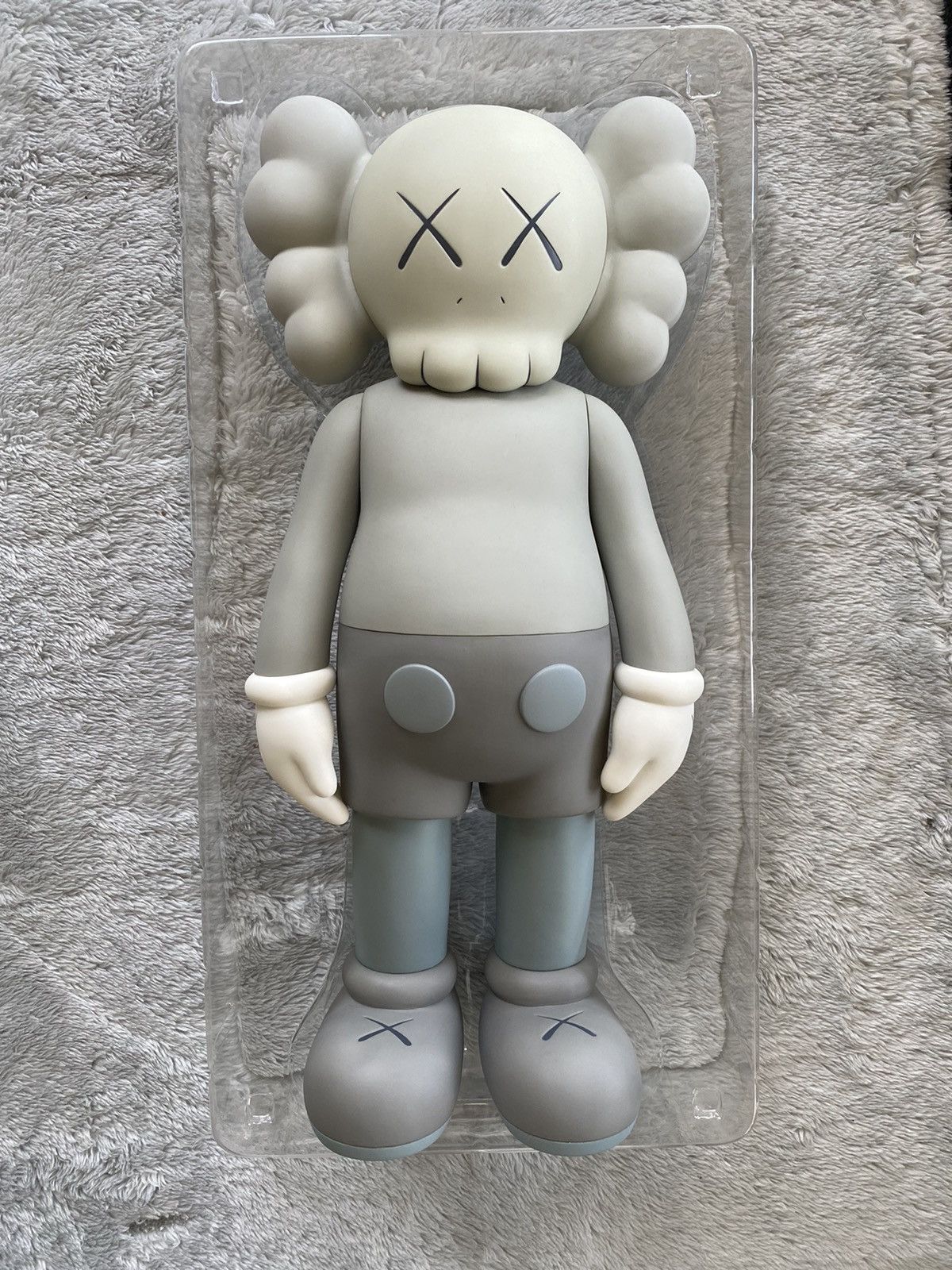 Kaws Kaws Five Years Later Companion Mono Grey Holy Grail Size ONE SIZE - 1 Thumbnail