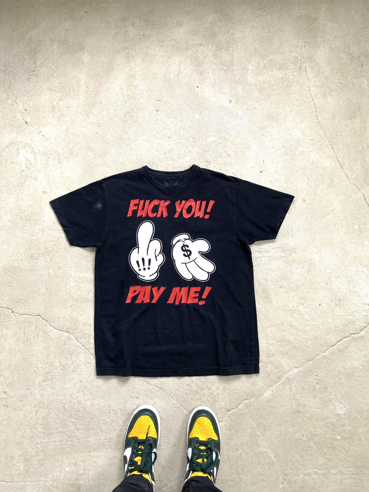 Vintage Vintage Fuck You Pay Me Humor T Shirt Avant Garde Size US L / EU 52-54 / 3 - 1 Thumbnail