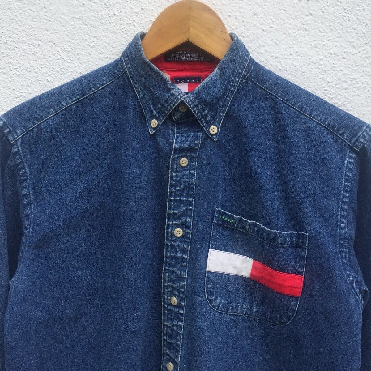 Tommy Hilfiger Vintage 90s Tommy Hilfiger Big Logo Denim Flannel Shirt Size US M / EU 48-50 / 2 - 3 Thumbnail