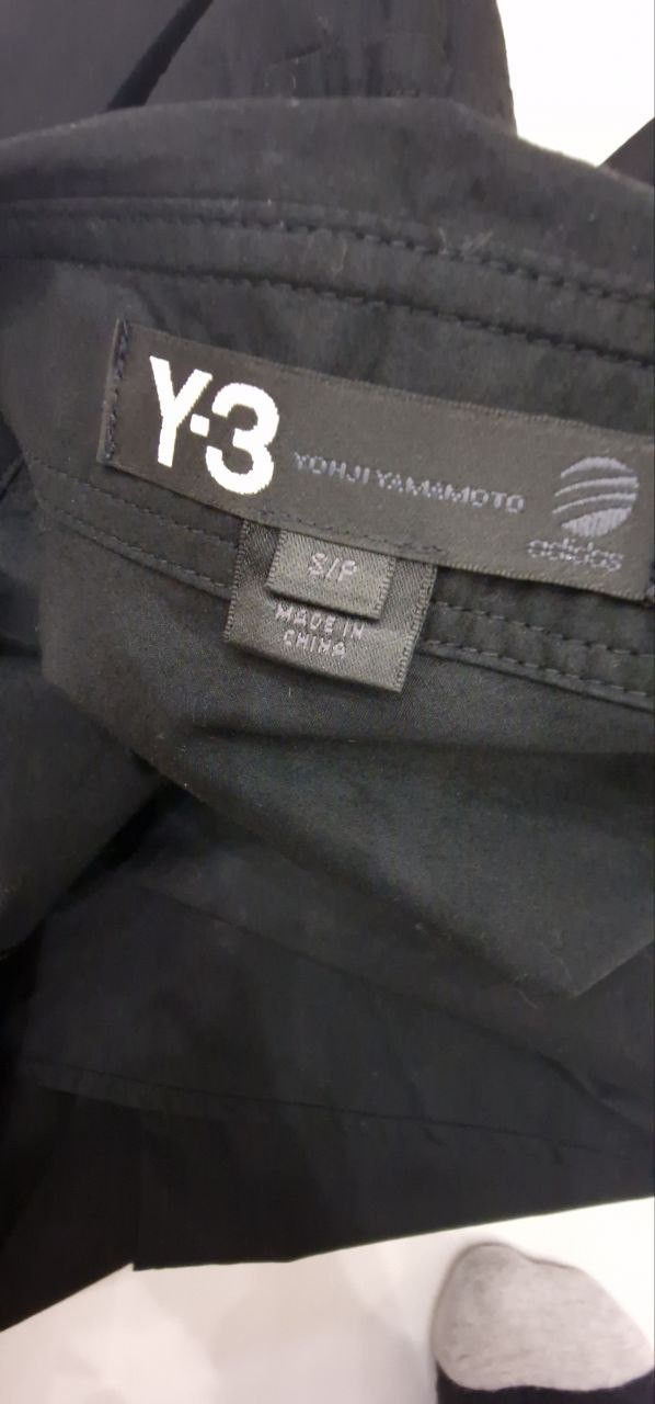 Y-3 Y-3 Yohji Yamamoto x Adidas Asymmetrical Hidden-Zip Shirt Size US M / EU 48-50 / 2 - 16 Thumbnail