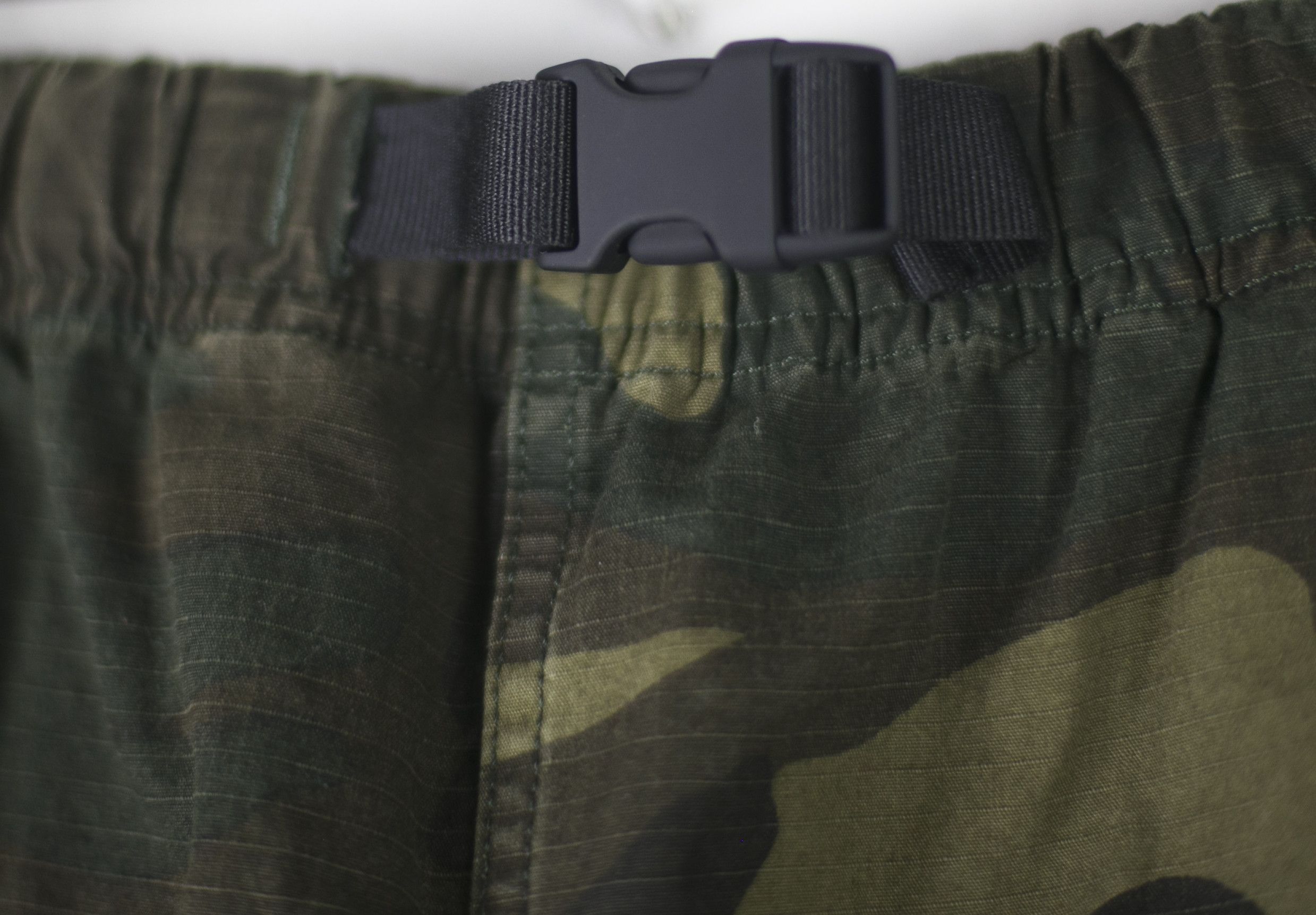 Carhartt Wip NWT Carhartt WIP Colton Clip Short Ripstop Camo Size M Size US 32 / EU 48 - 2 Thumbnail