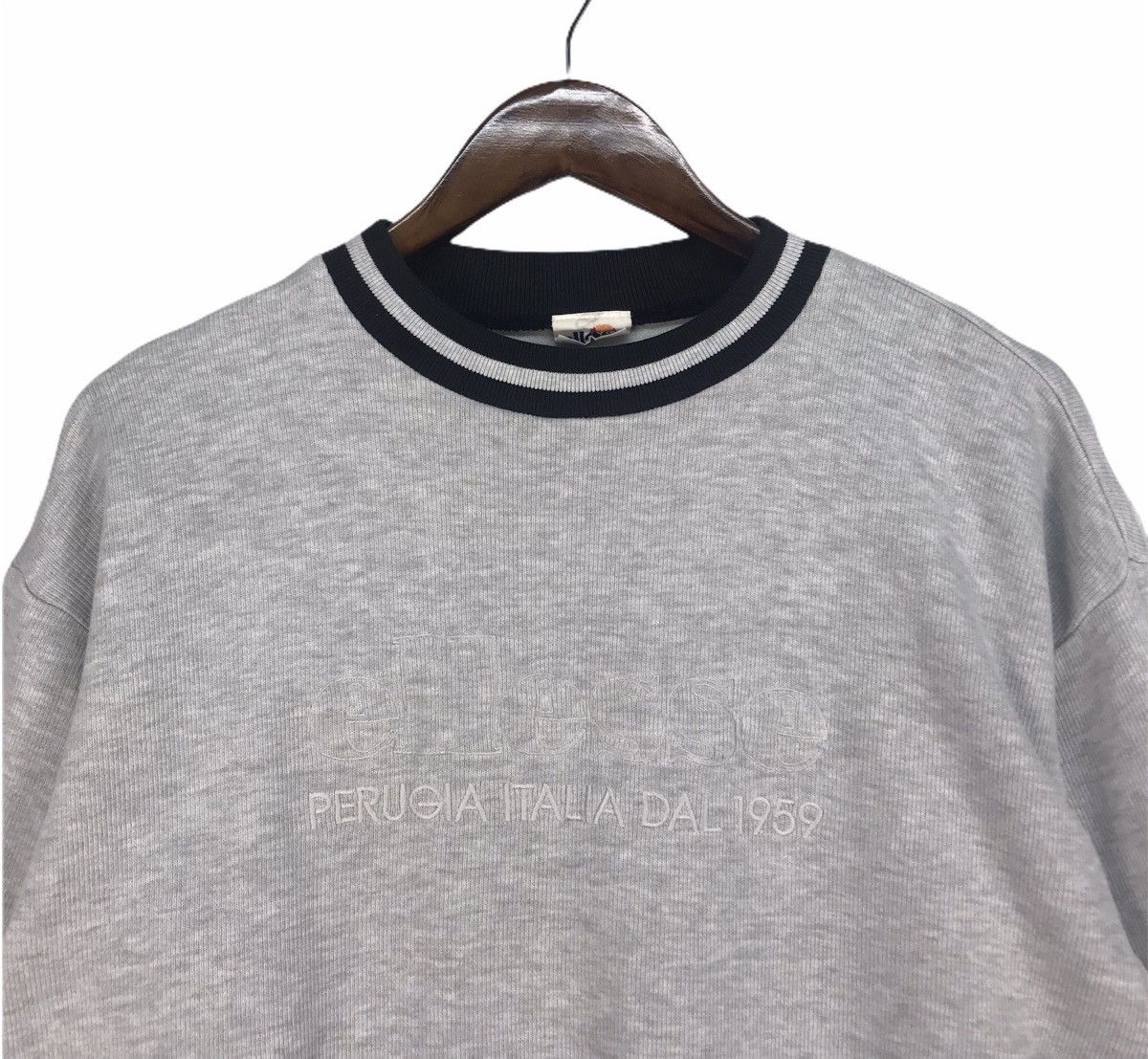 Ellesse Vintage Ellesse Perugia Italia Sweatshirt Size US M / EU 48-50 / 2 - 2 Thumbnail