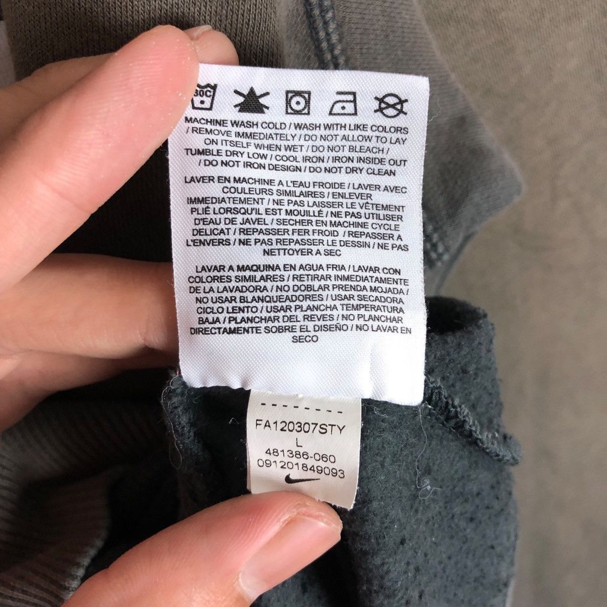 Nike Nike Centre Logo Moss Travis Scott Style Trashed Hoodie Size US L / EU 52-54 / 3 - 9 Thumbnail